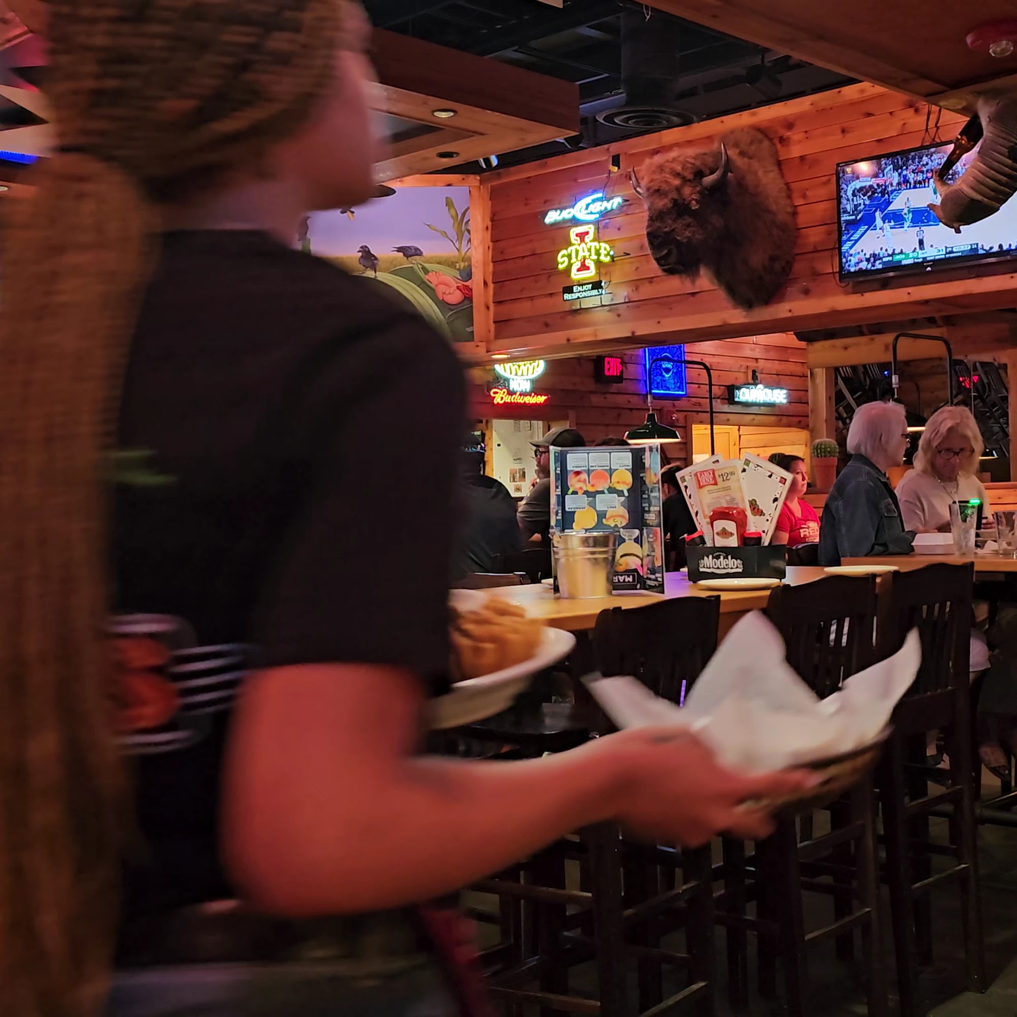 Texas Roadhouse Dubuque