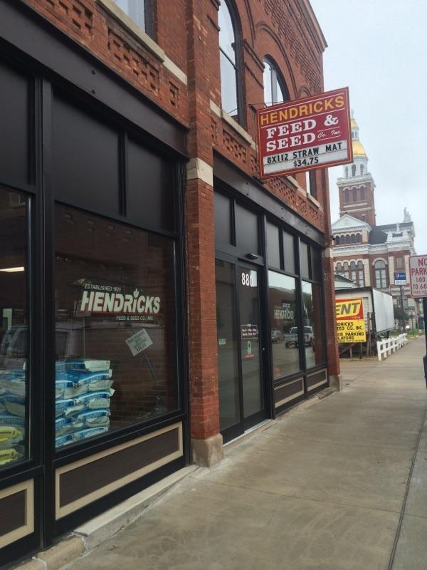 Hendricks Feed & Seed Co Inc Dubuque