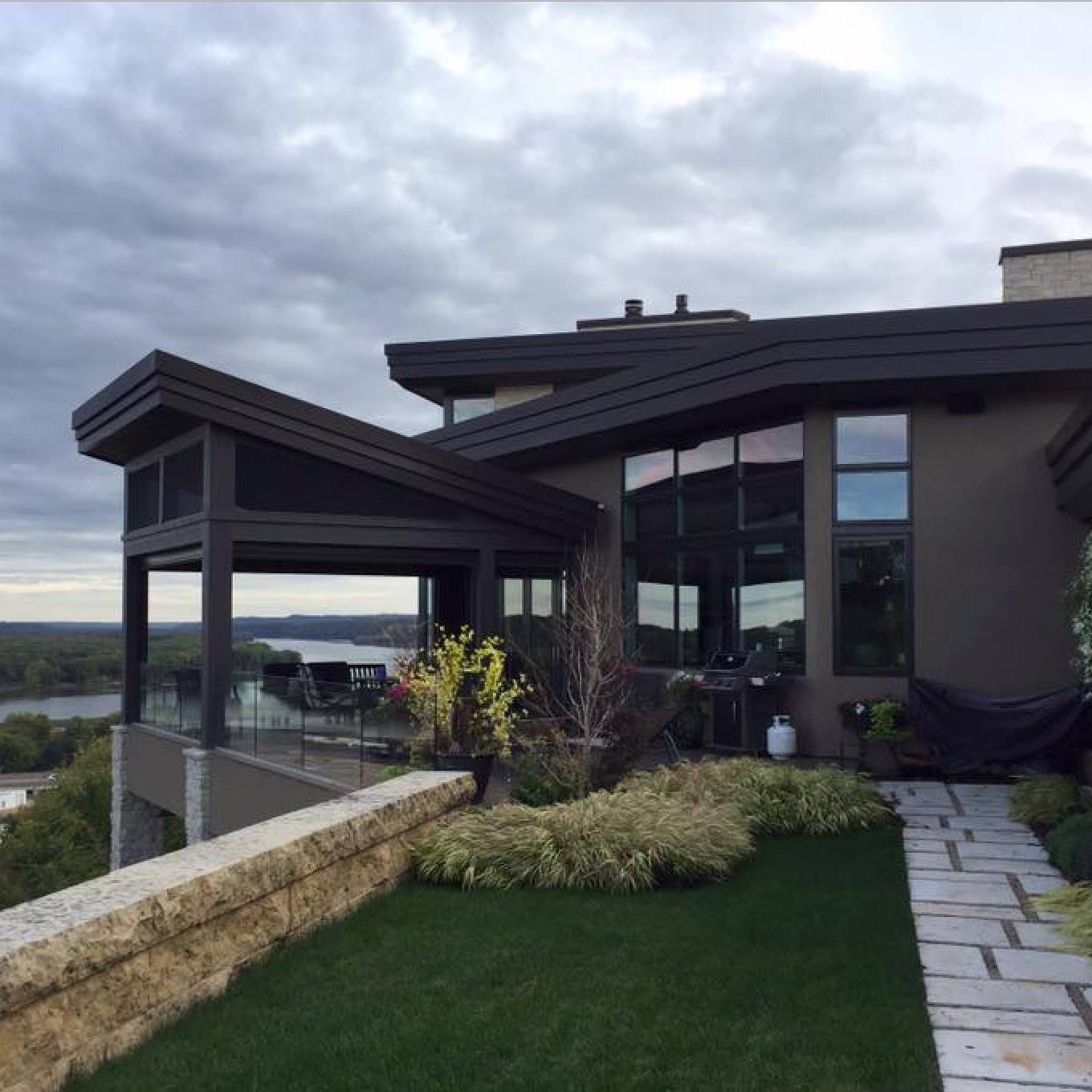 Aaron Konrardy Construction