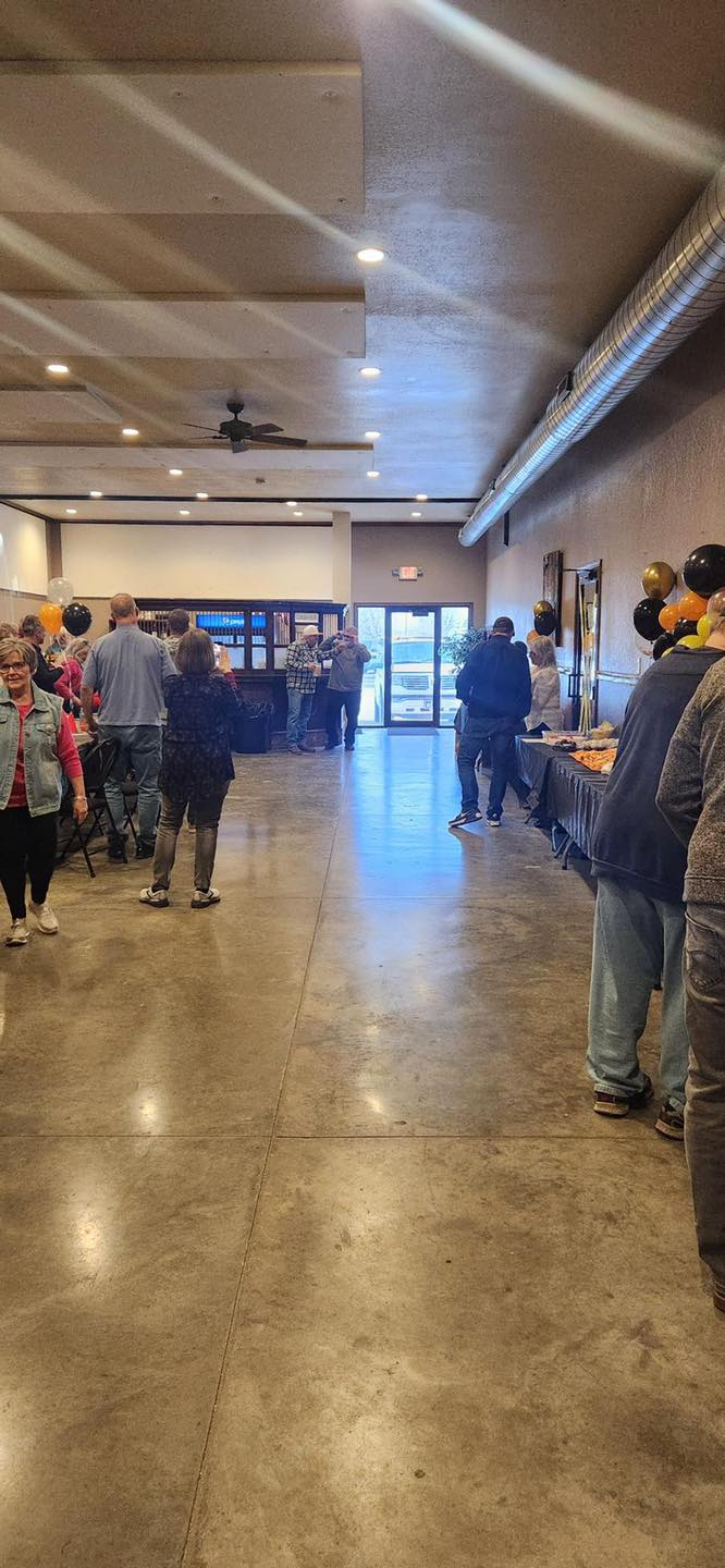 B & E Construction Inc