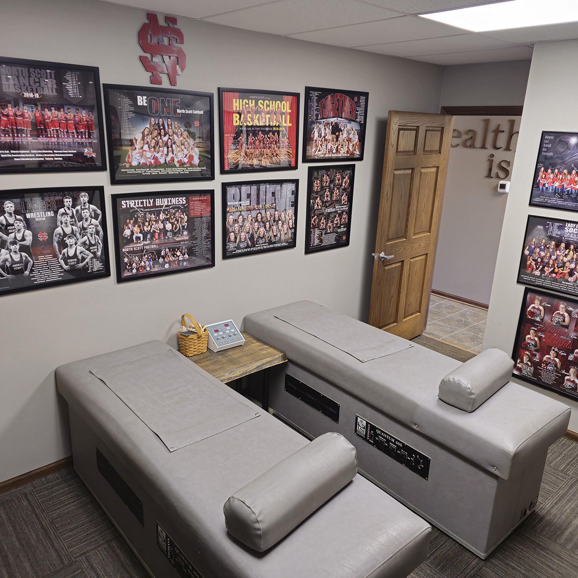 Eldridge Spine & Wellness Center 100 S 4th Ave #4, Eldridge Iowa 52748