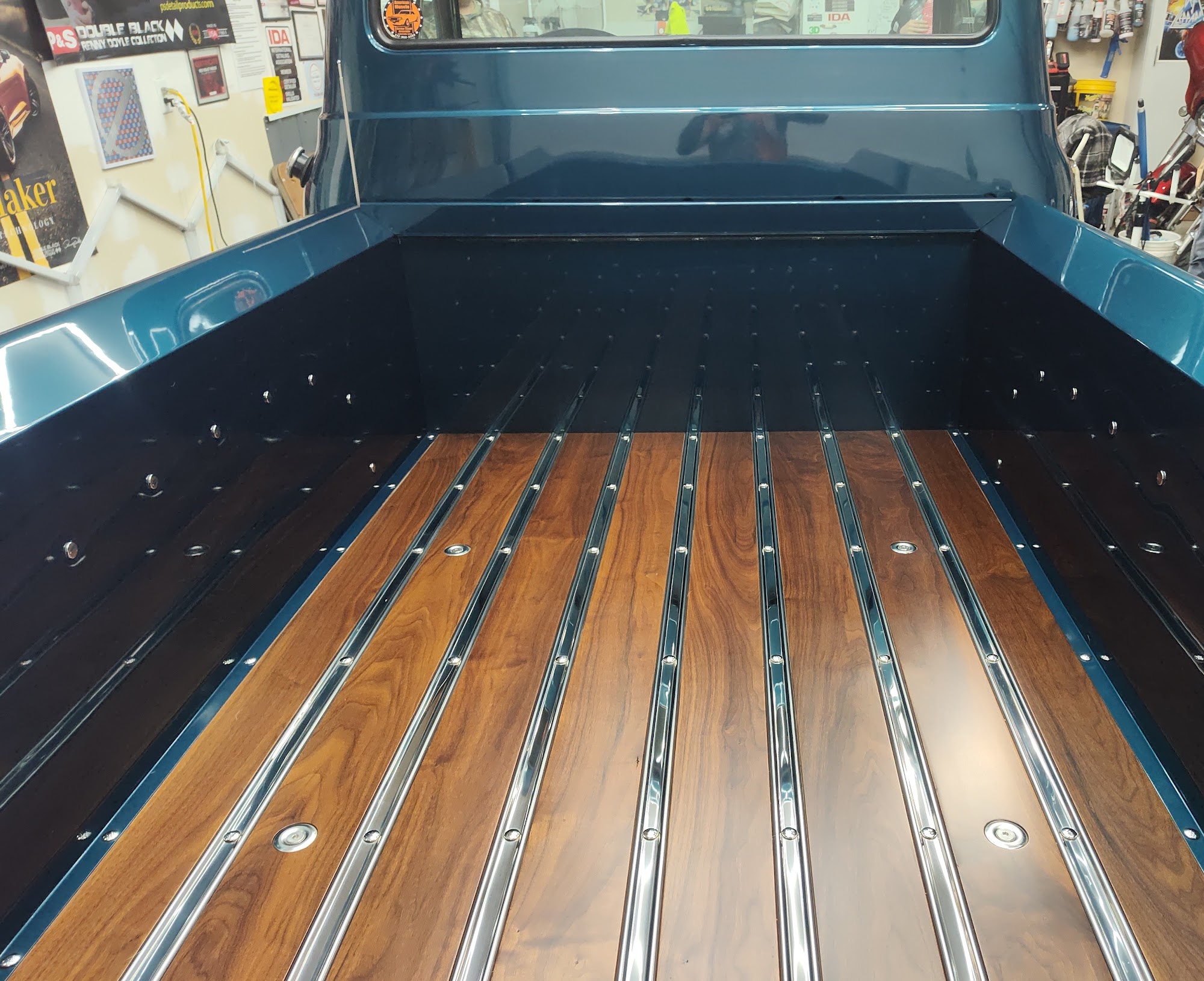 Fast Eddie's Detail, LLC 1021 4th Ave N, Estherville Iowa 51334