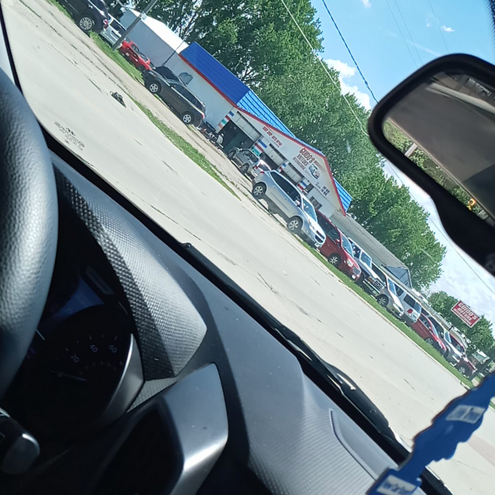 Guidos Motors Inter Hampton