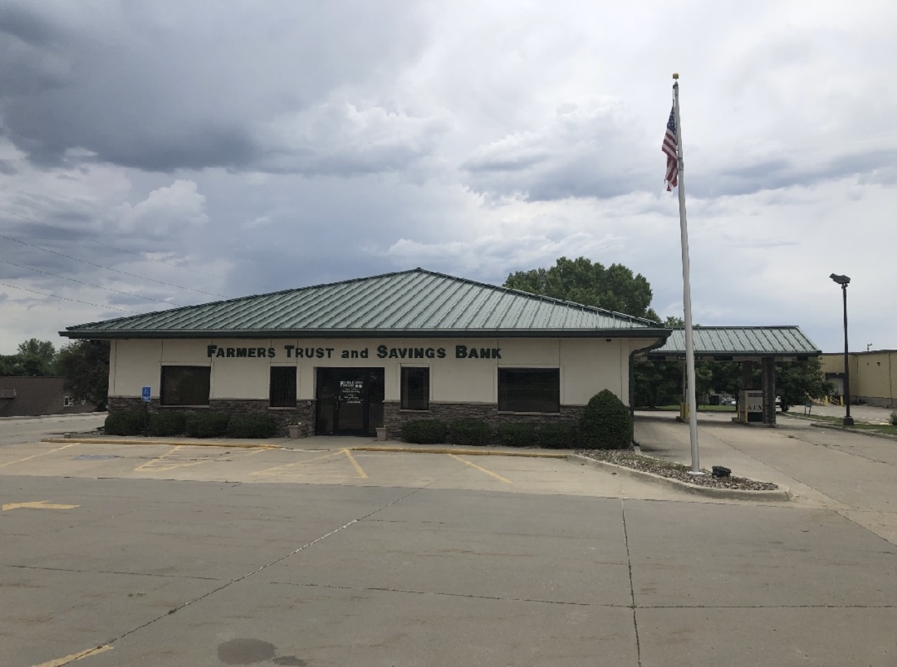 Farmers Trust & Savings Bank Harlan