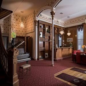 Decker Hotel & Bar Maquoketa