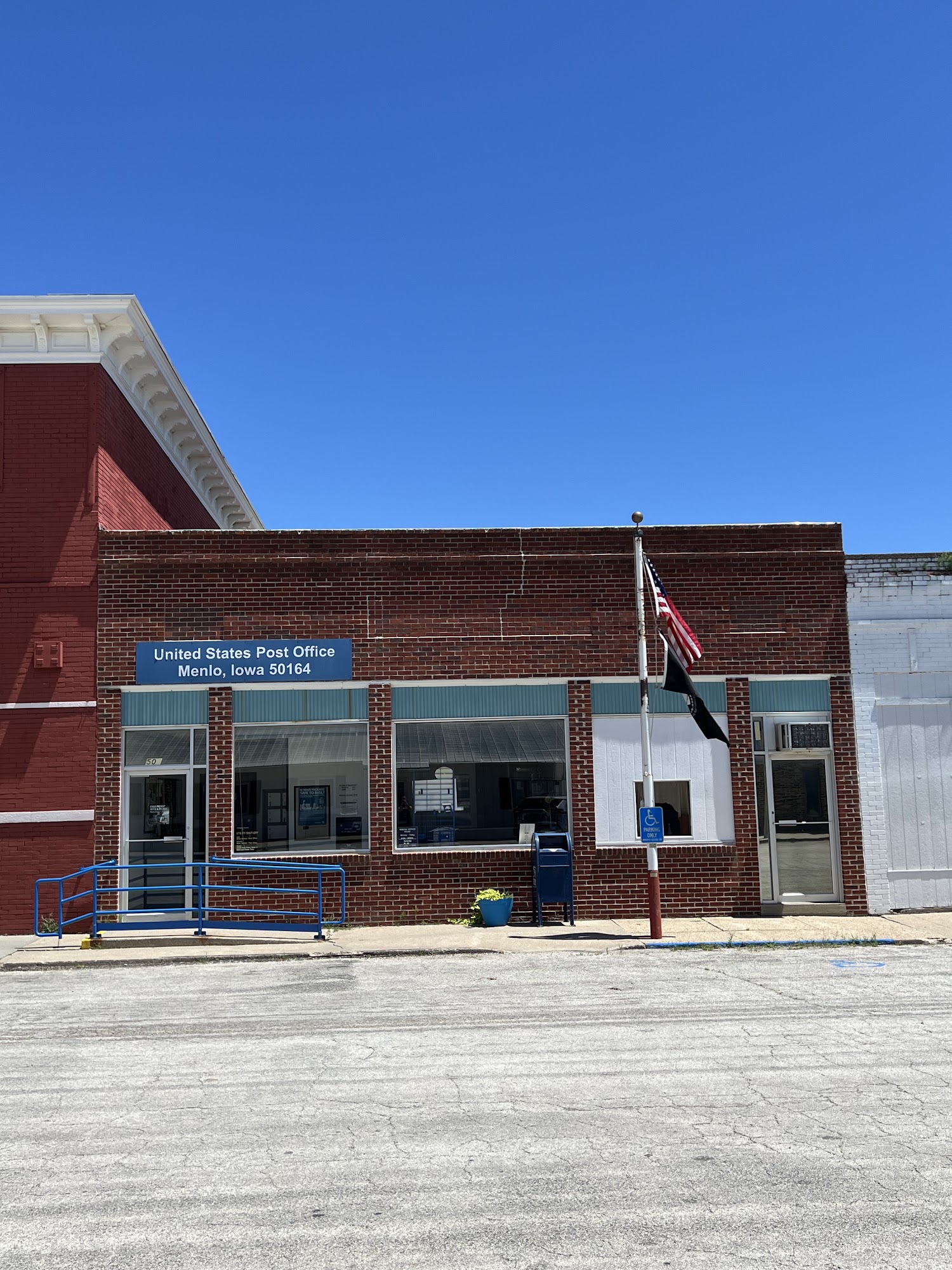 United States Postal Service Menlo