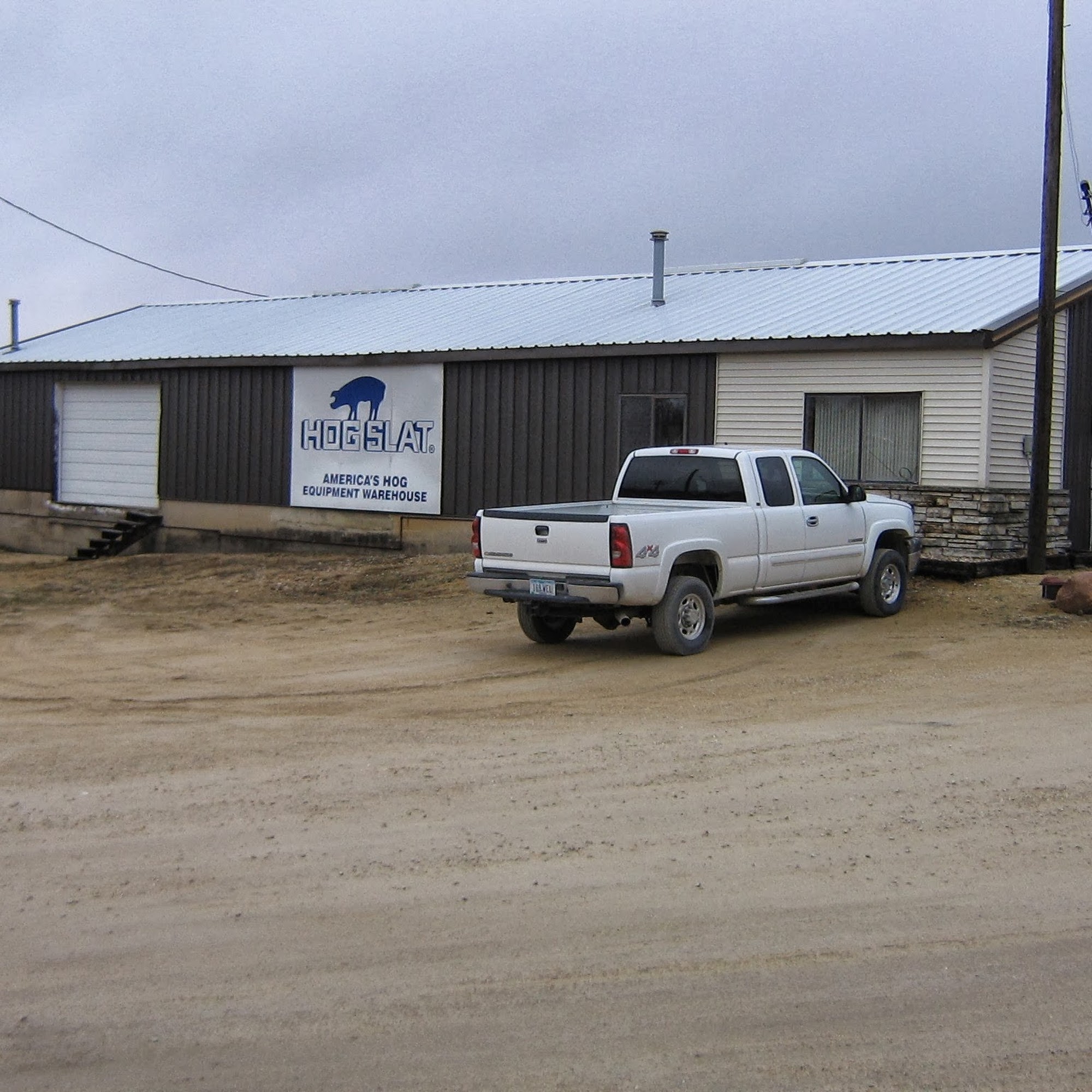 Hog Slat Inc. Monticello