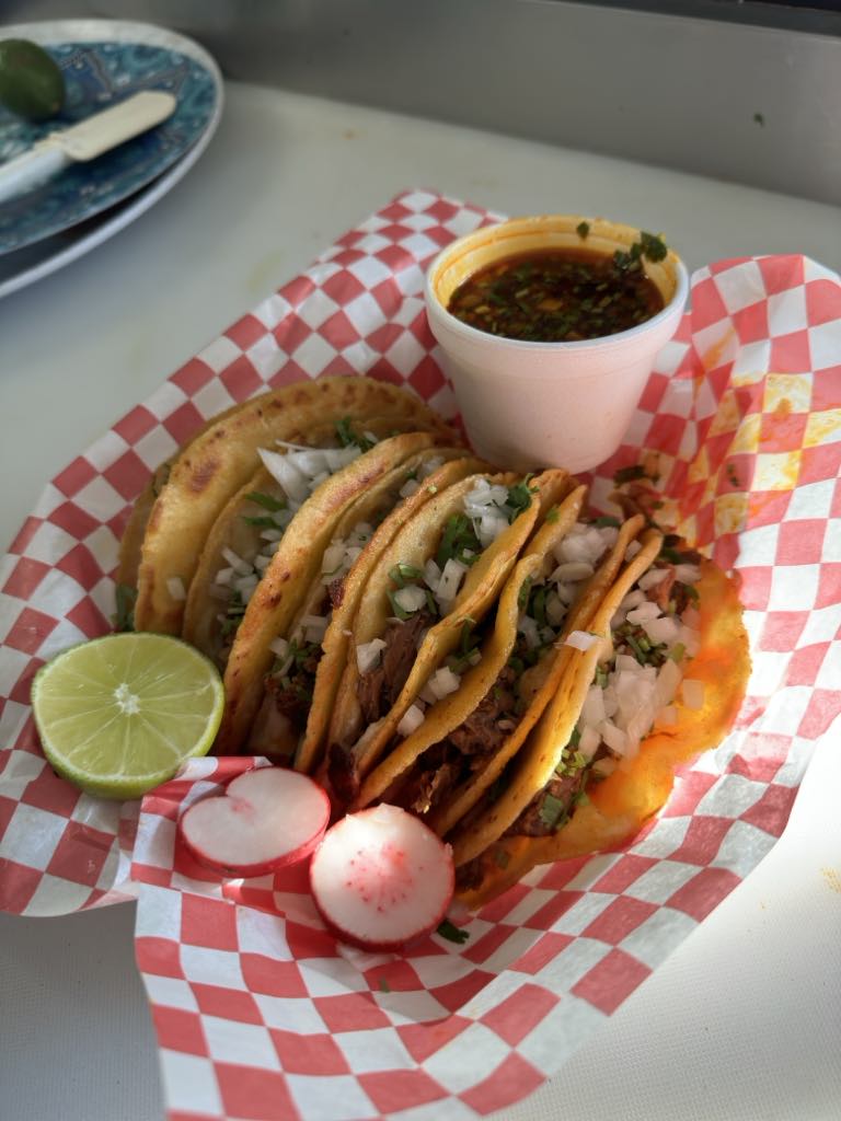 Hermanos Lopez Taqueria Osceola
