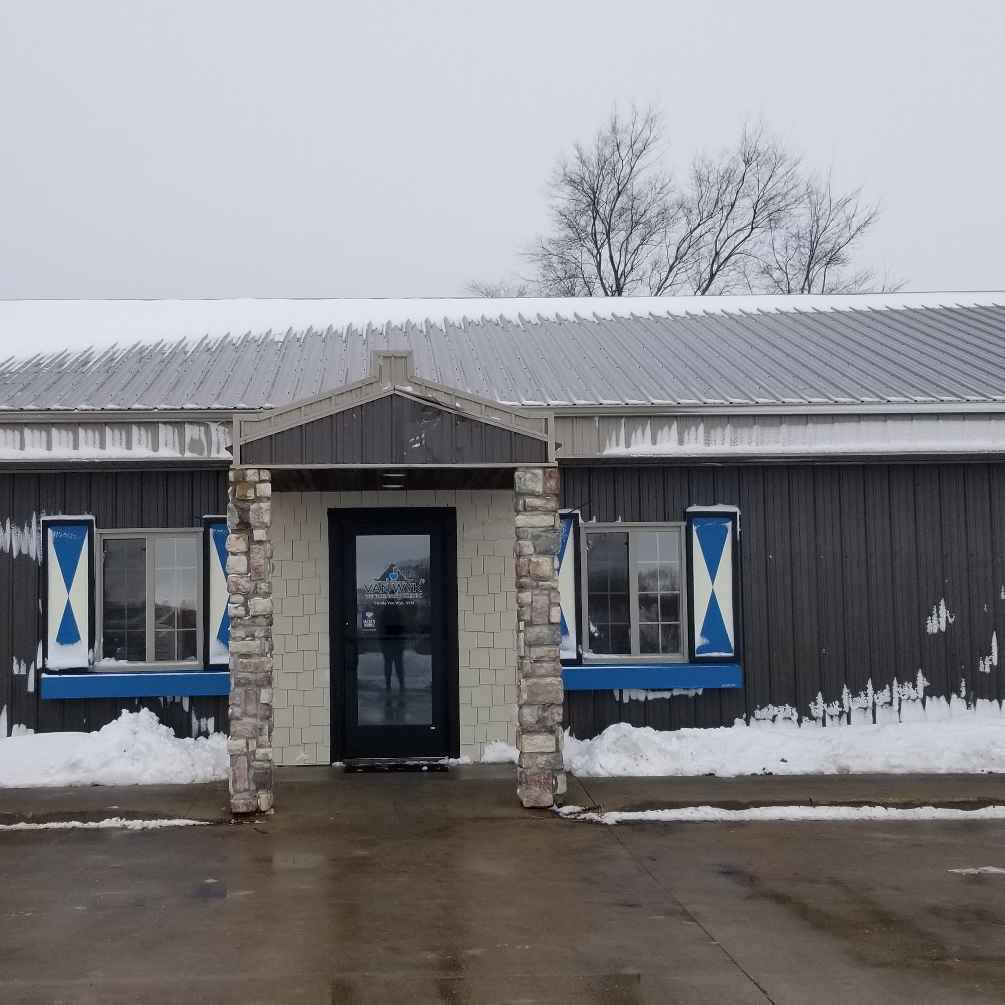 Van Wyk Veterinary Clinic Pella