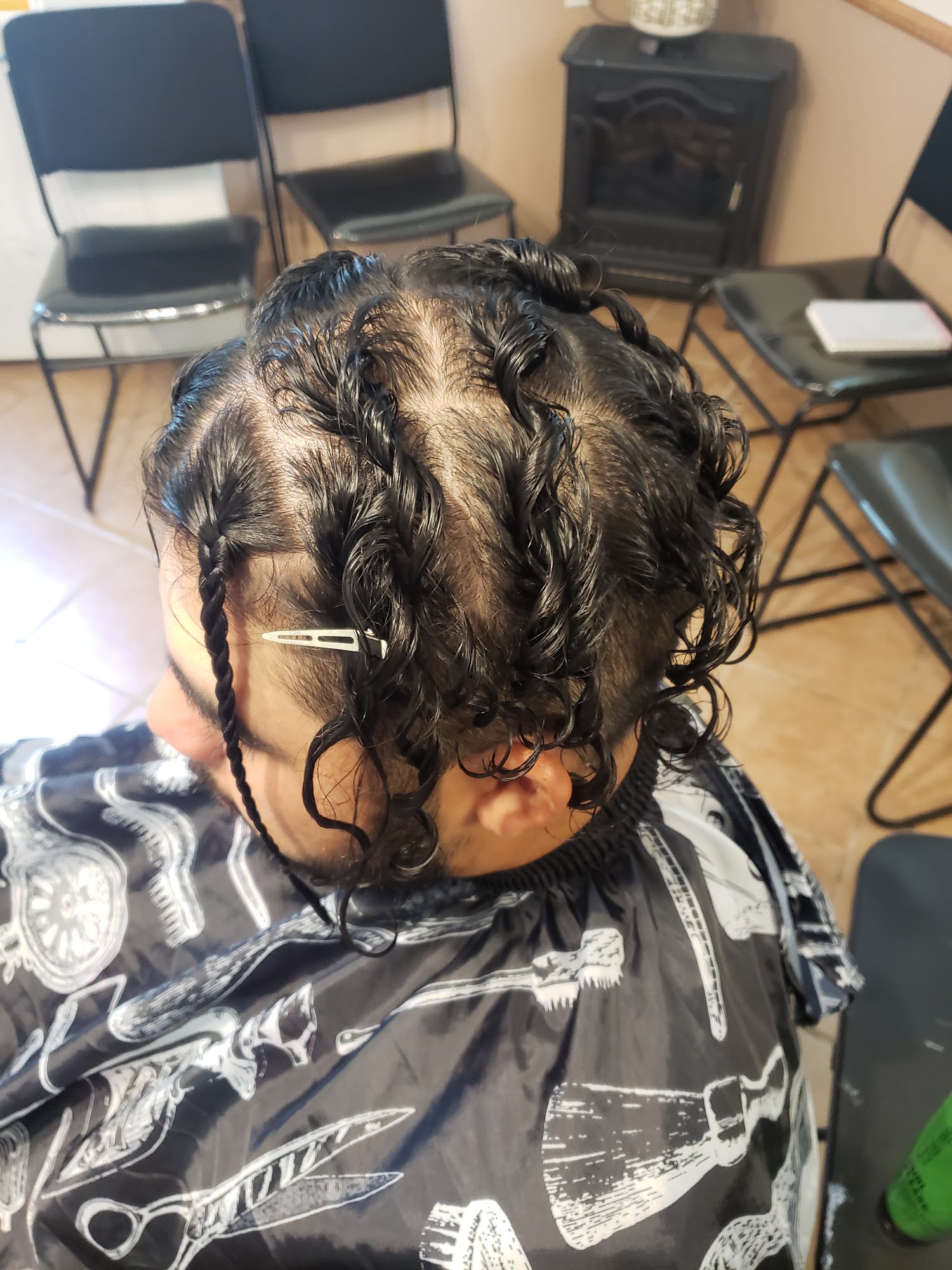 Halo Hair Salon 803 1st Ave, Perry Iowa 50220