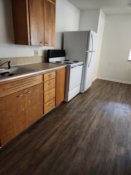 Trademasters, Inc. 74 East Brickyard Rd, Sheffield Iowa 50475