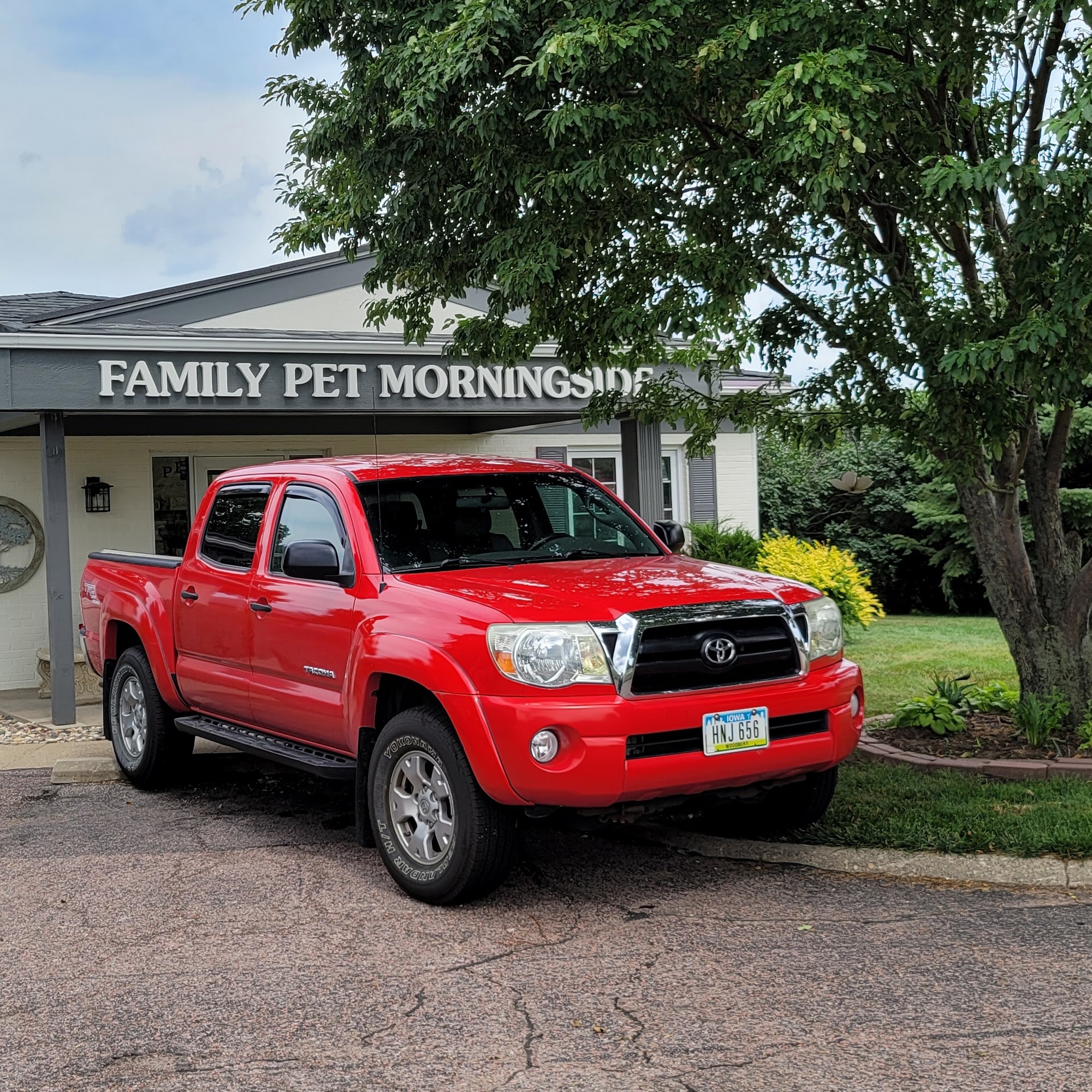 Family Pet at Morningside Sioux City