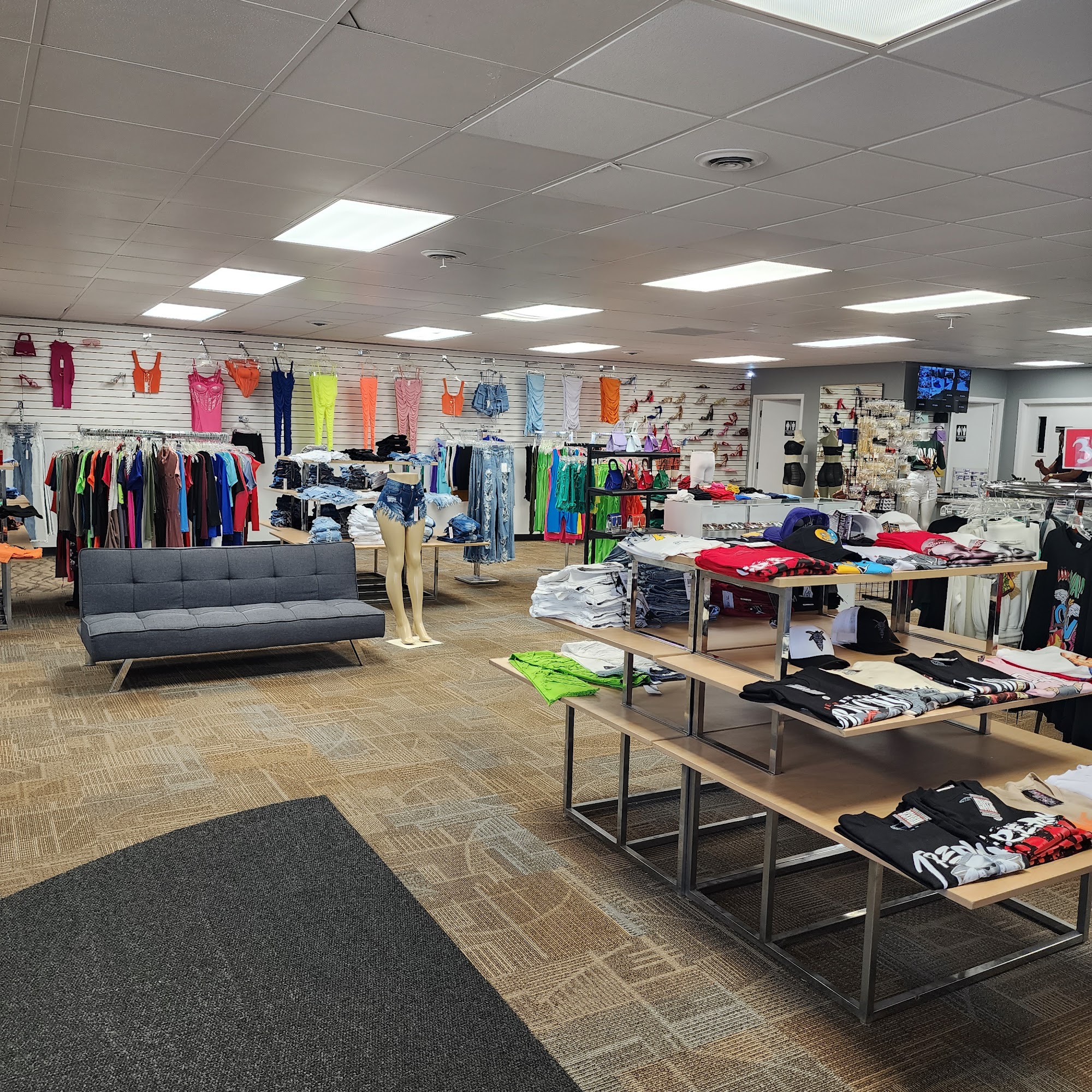 Young N Fresh Fashion Waterloo