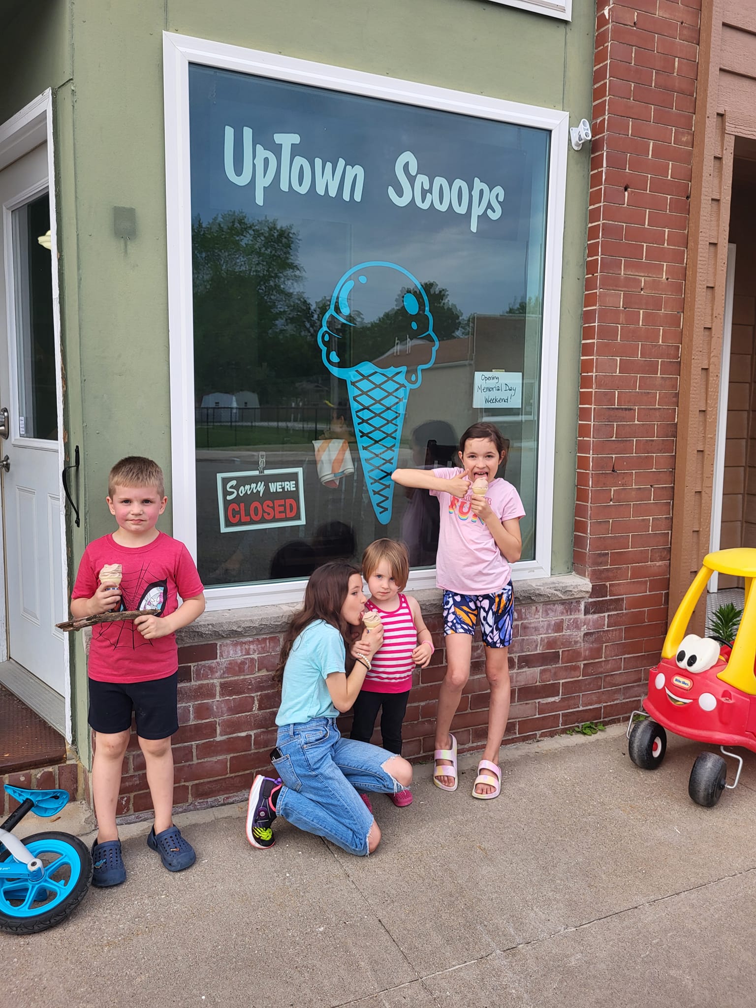 UpTown Scoops