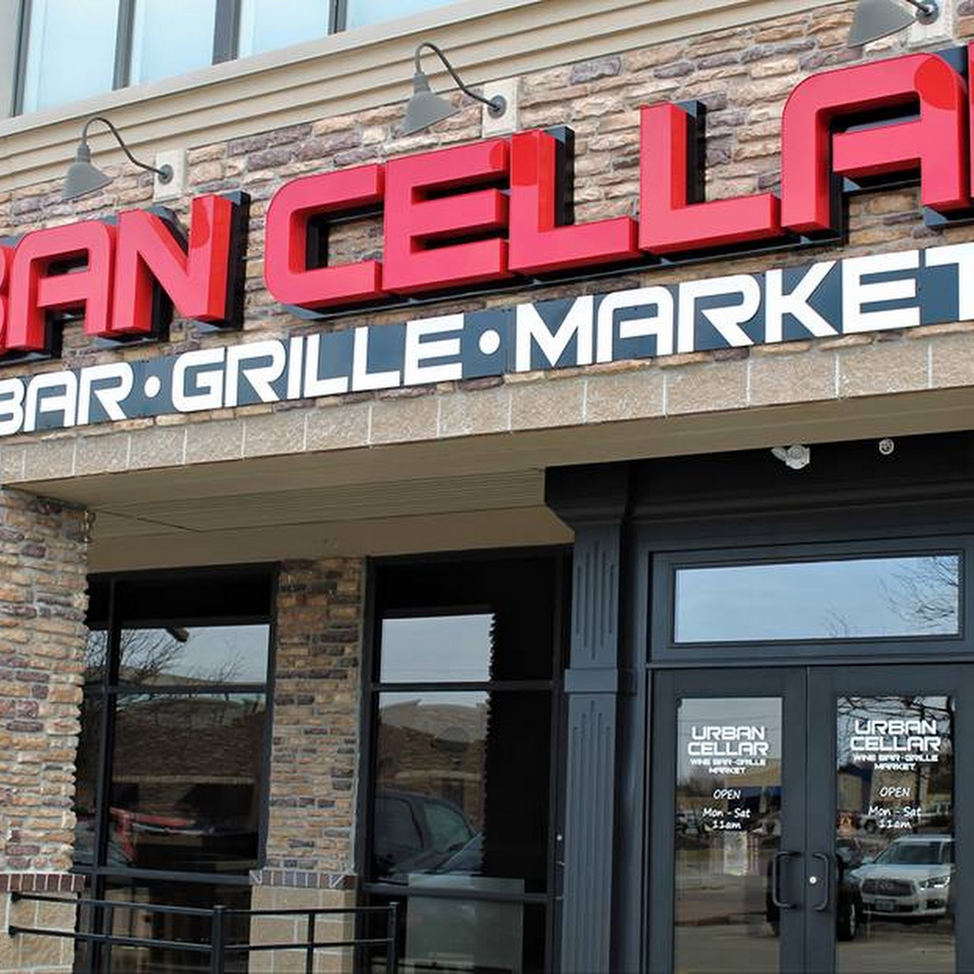 Urban Cellar - Wine Bar, Grille, And Market West Des Moines
