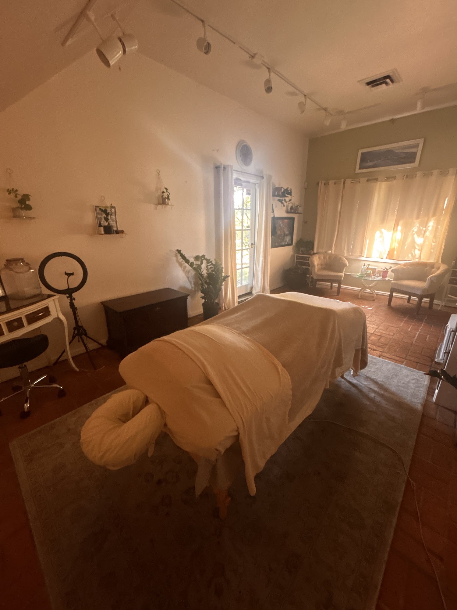 New Bloom Healing 1302 S Vista Ave, Boise Idaho 83705