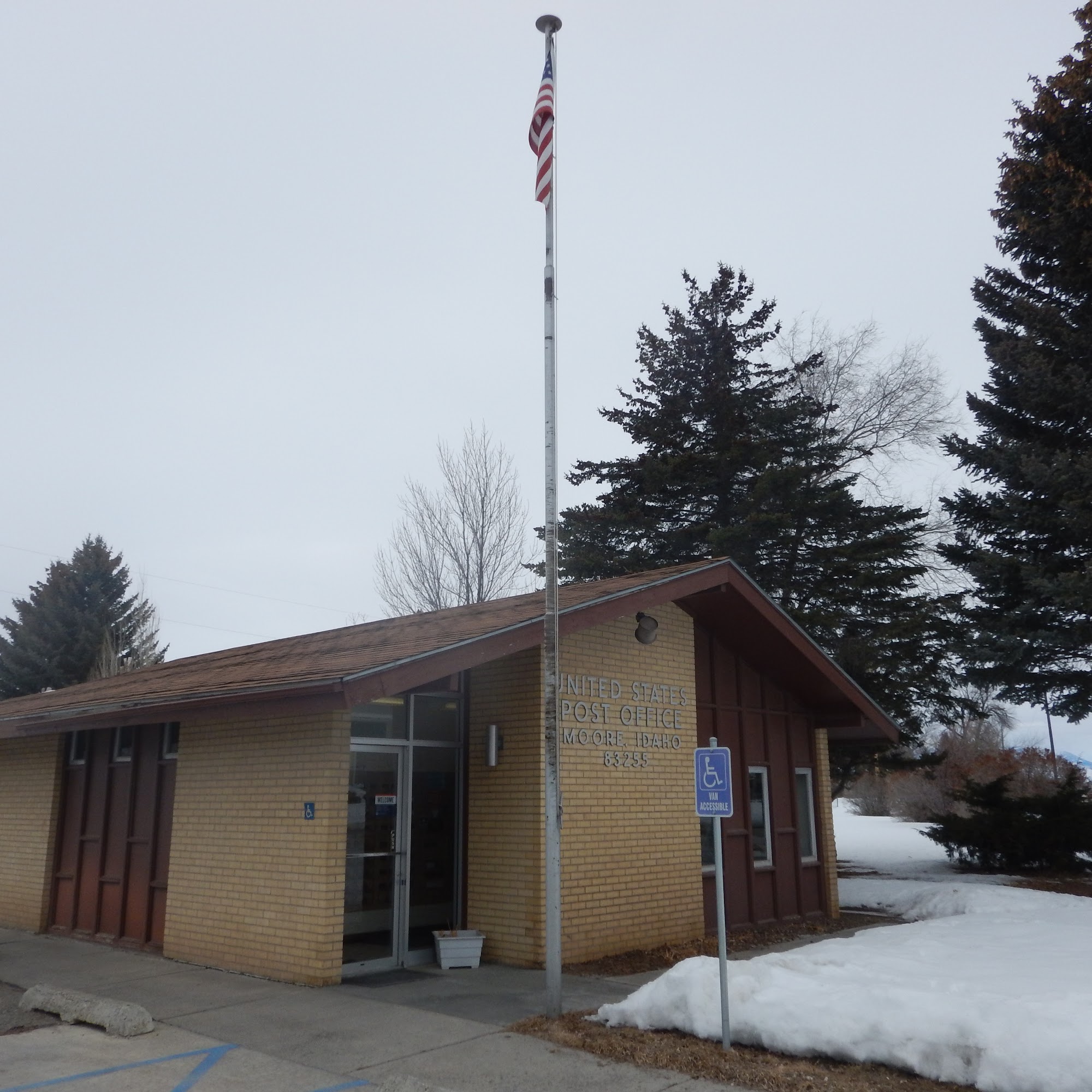 United States Postal Service Moore