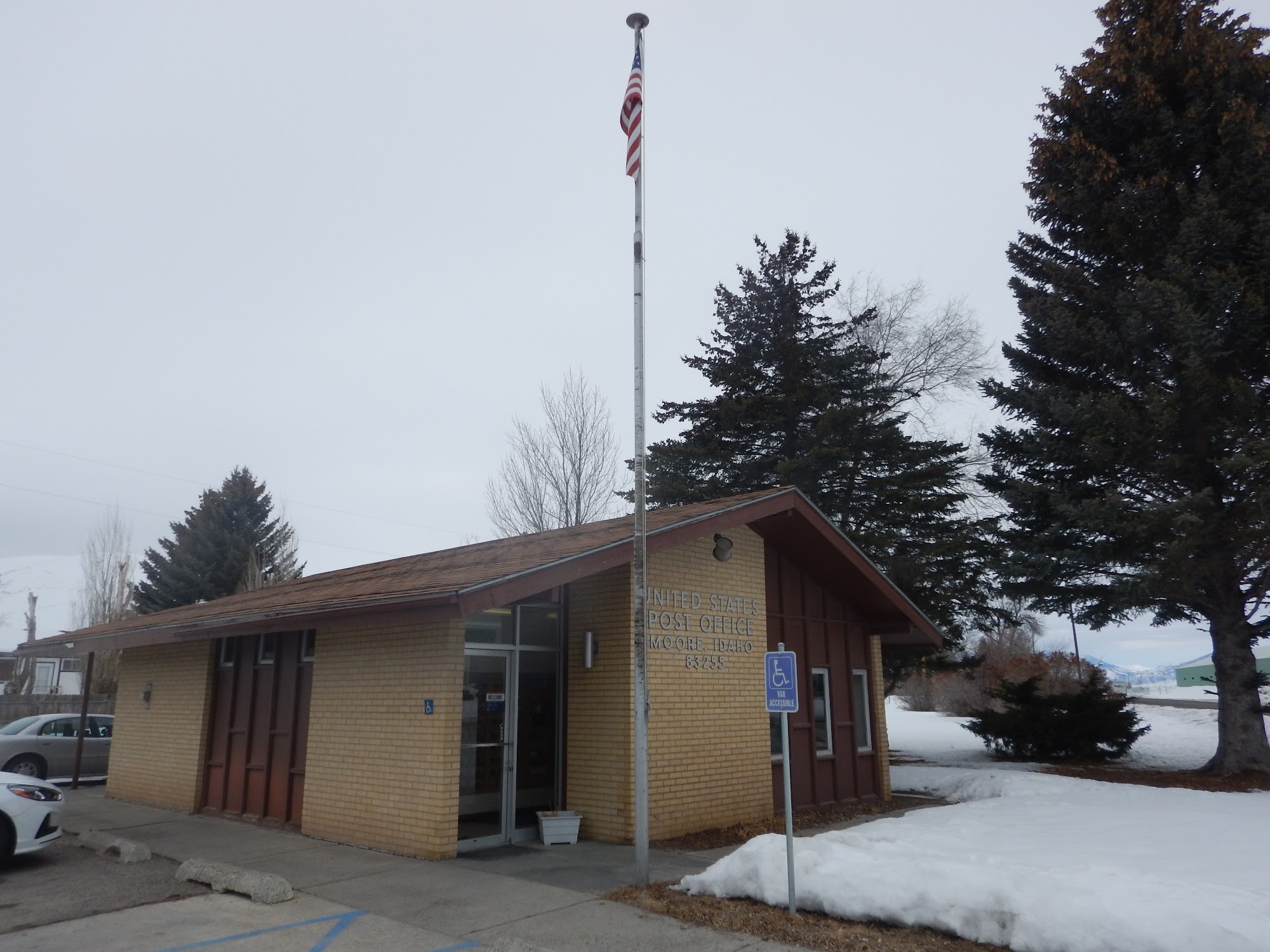 United States Postal Service Moore