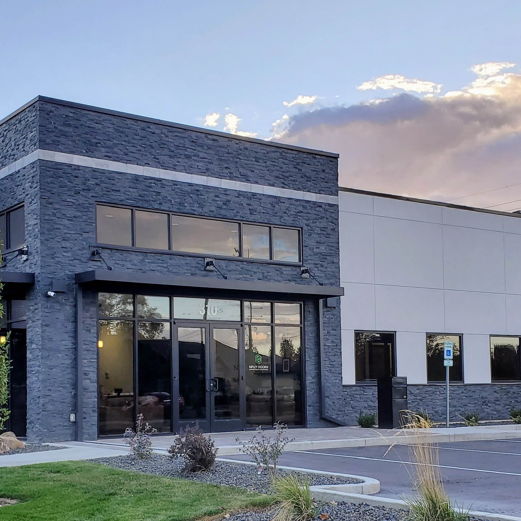 Ripley Doorn & Co PLLC