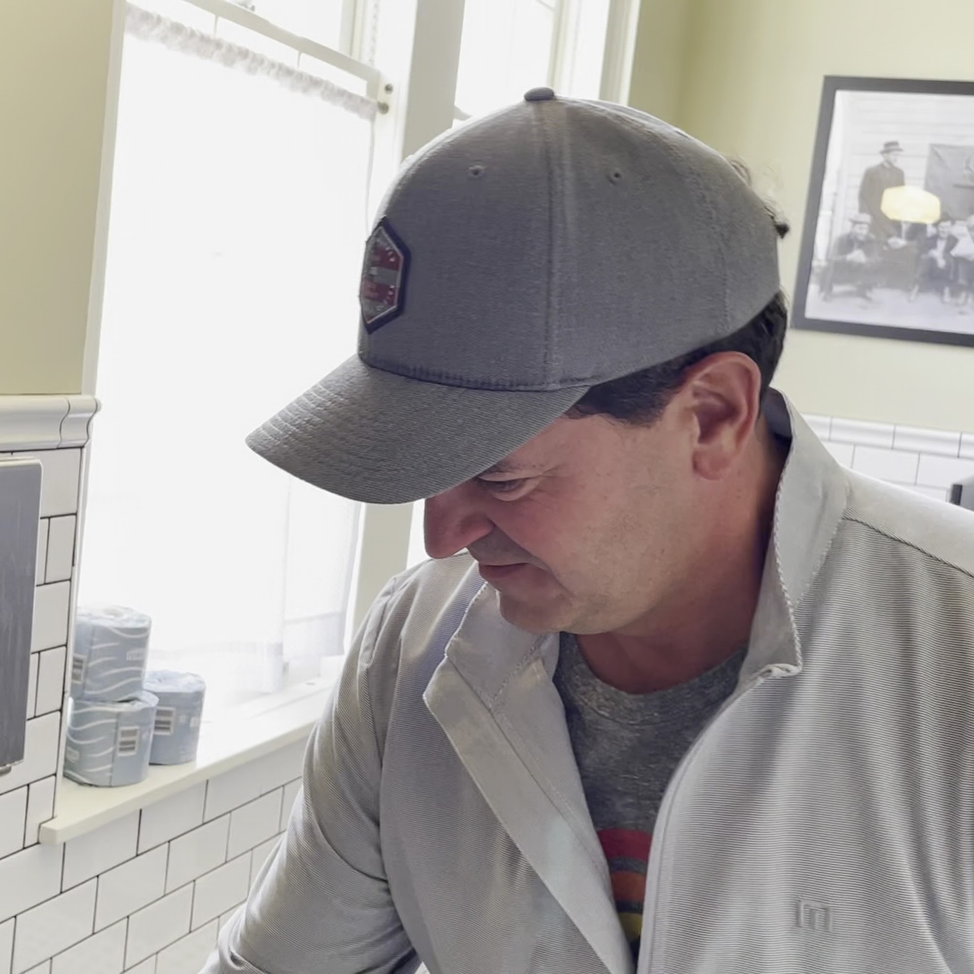 MickDuff's Brewing Co. - Beer Hall & Brewery Tasting Room Sandpoint