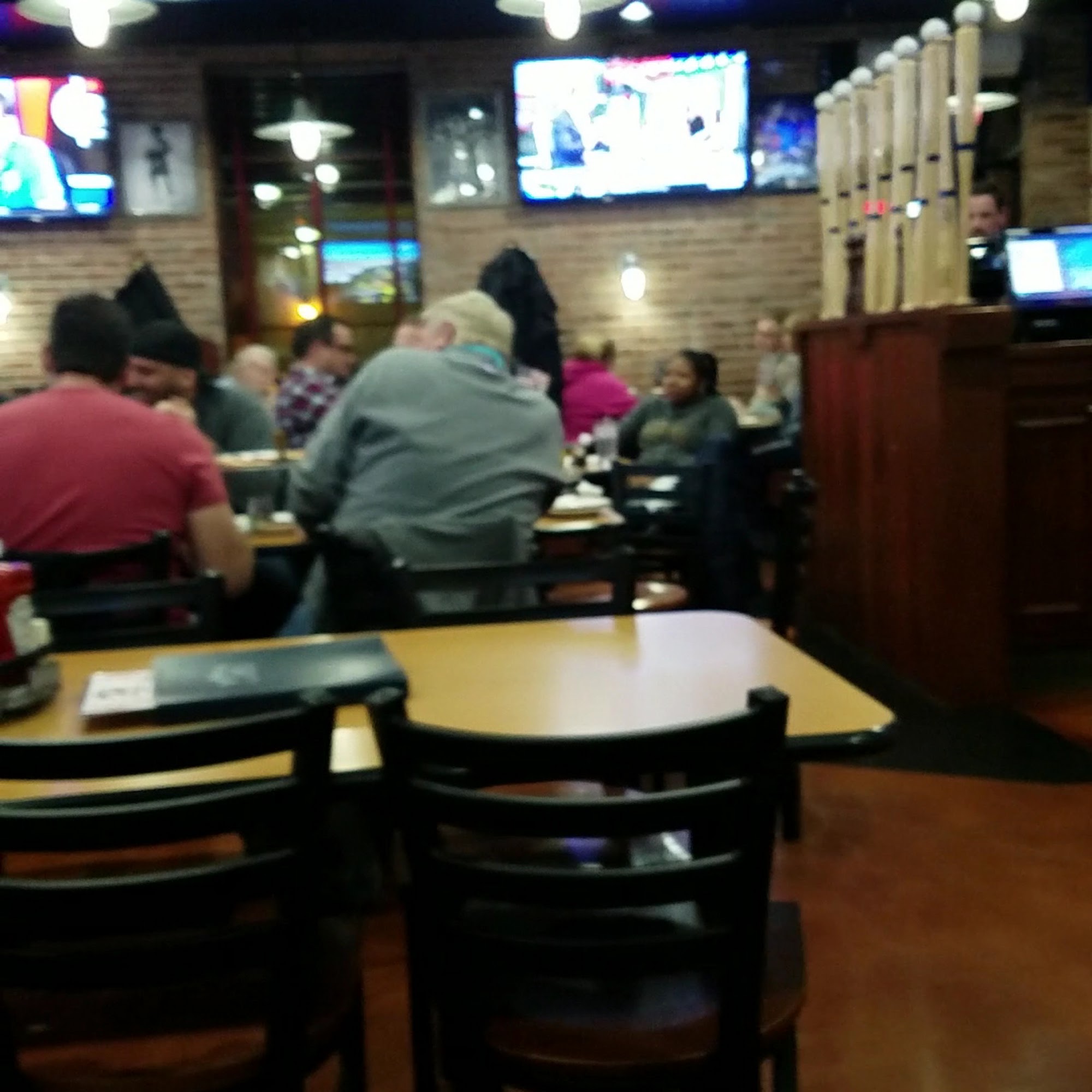 Shoeless Joe's Ale House & Grille Addison