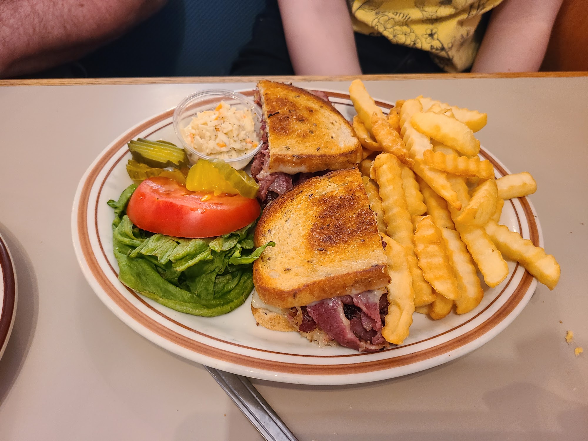 Amboy Family Restaurant & Pizza Menu