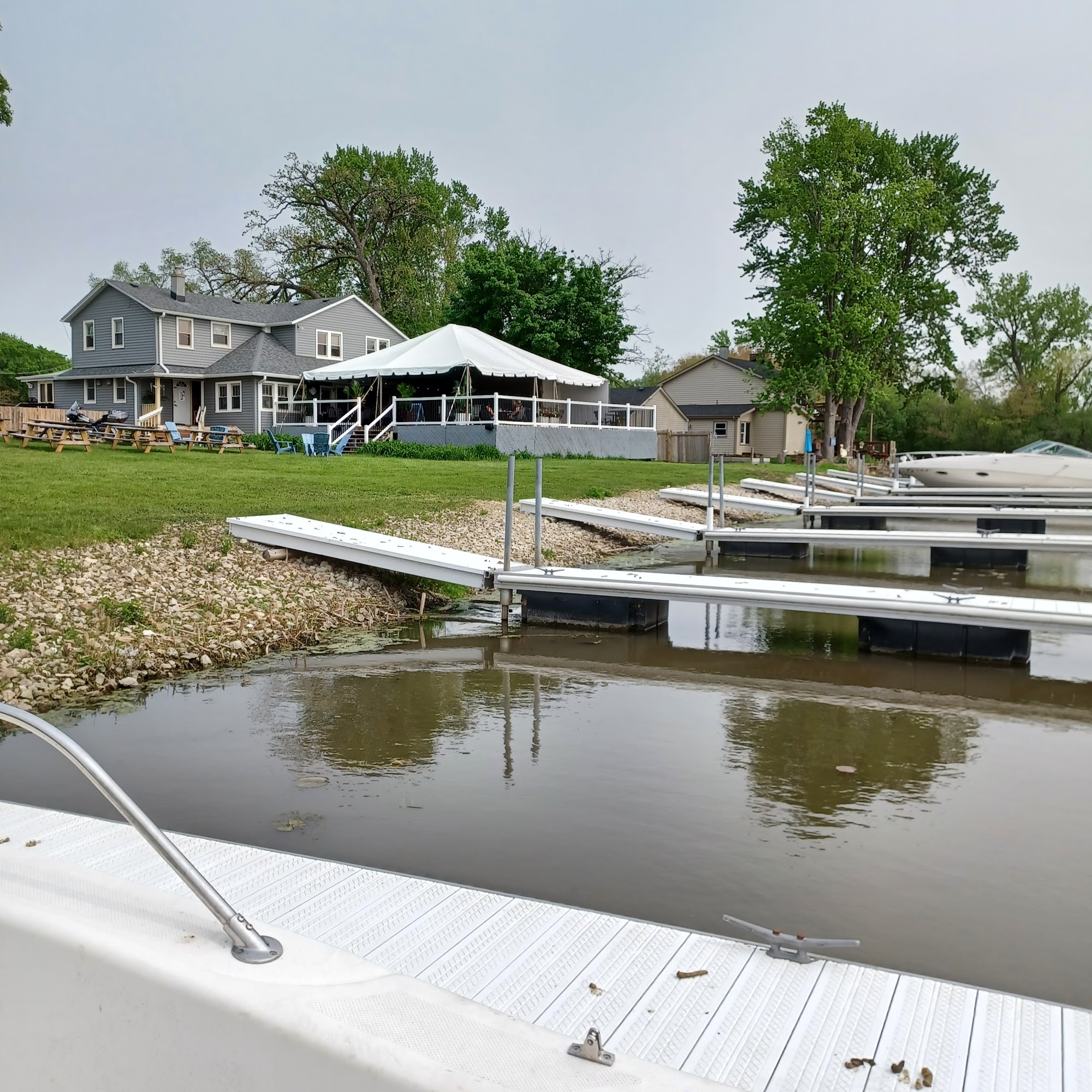 Grass Lake Marina and RV Park Antioch