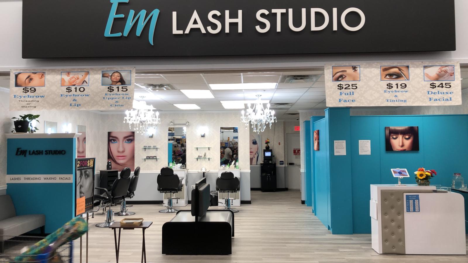 Em Lash Studio