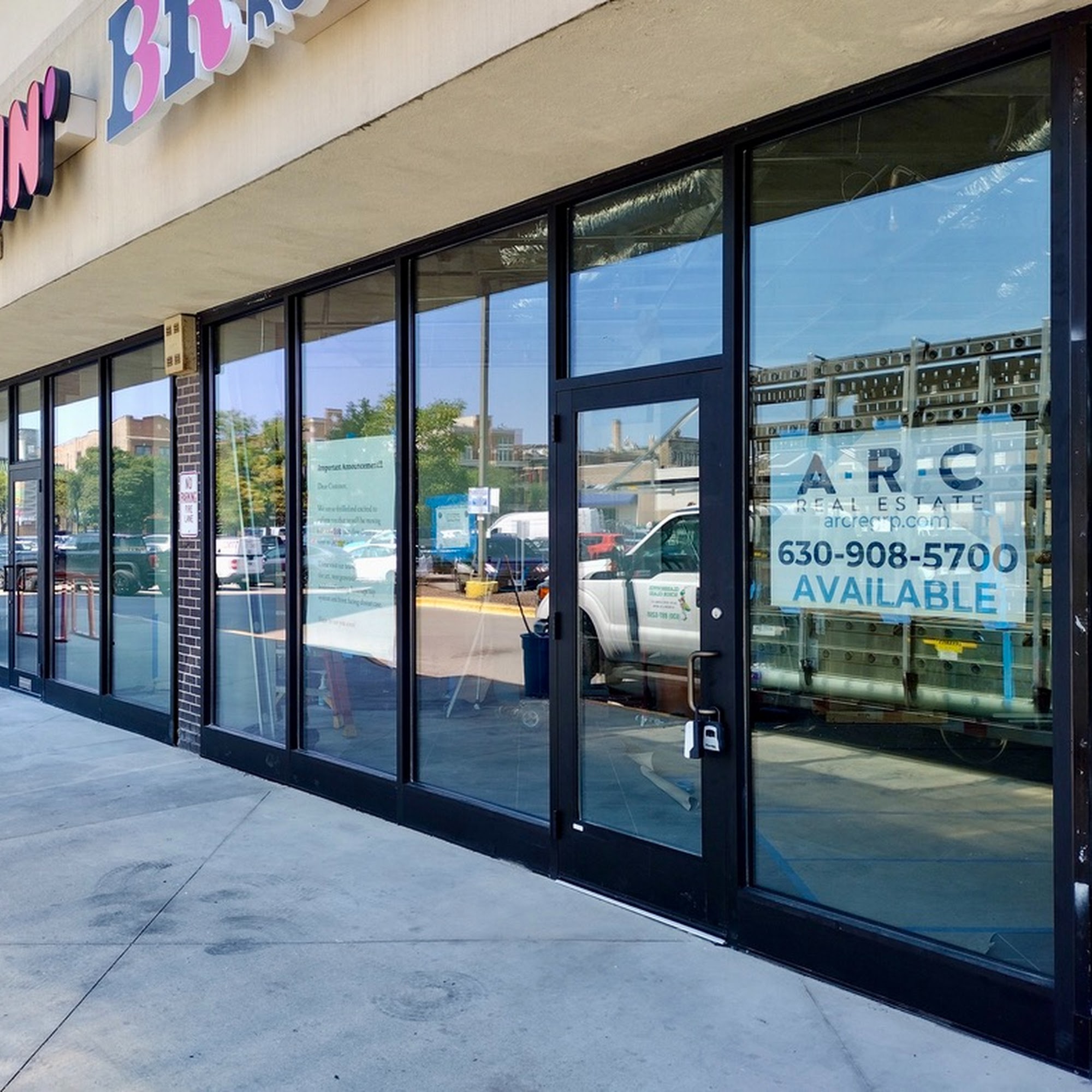 Glasshopper Schor Glass 116 W New York St, Aurora Illinois 60506