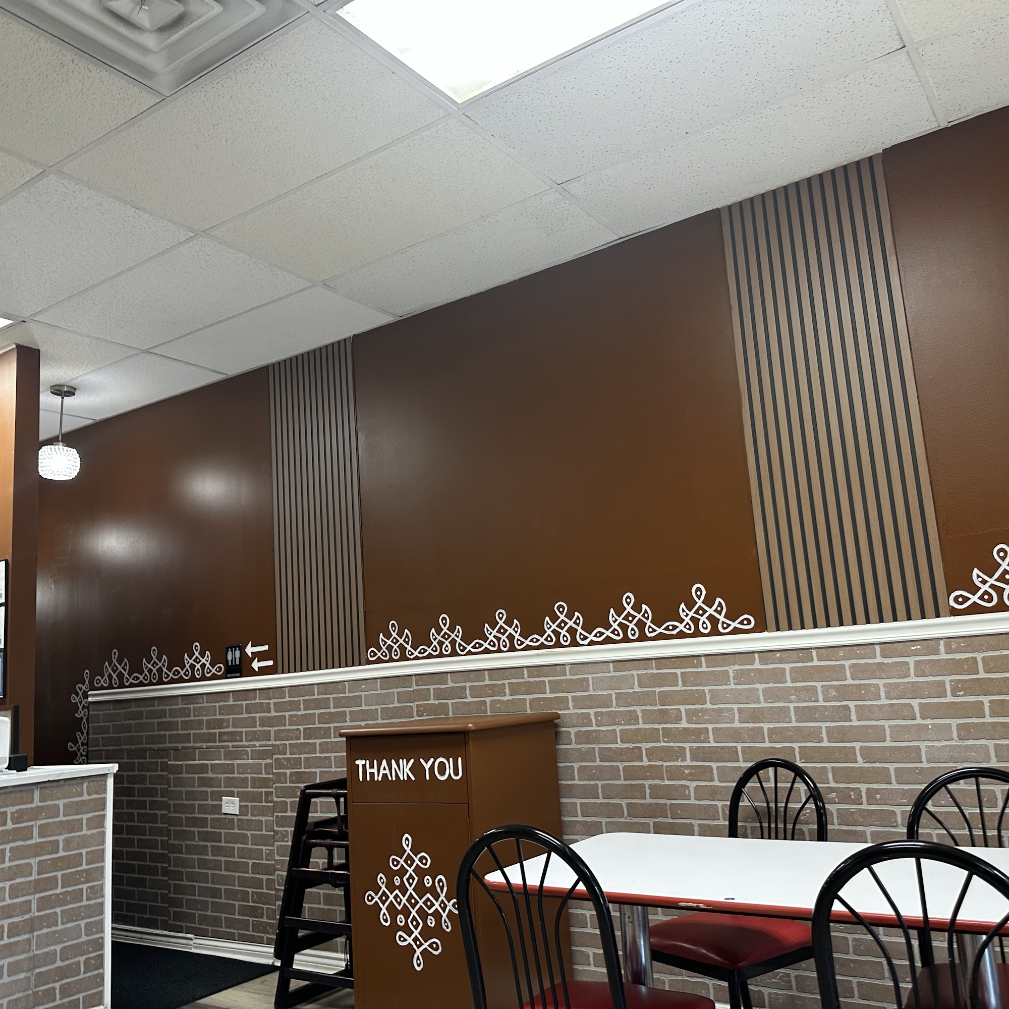 Frontenac Electric Corp. 647 S Frontenac St, Aurora Illinois 60504