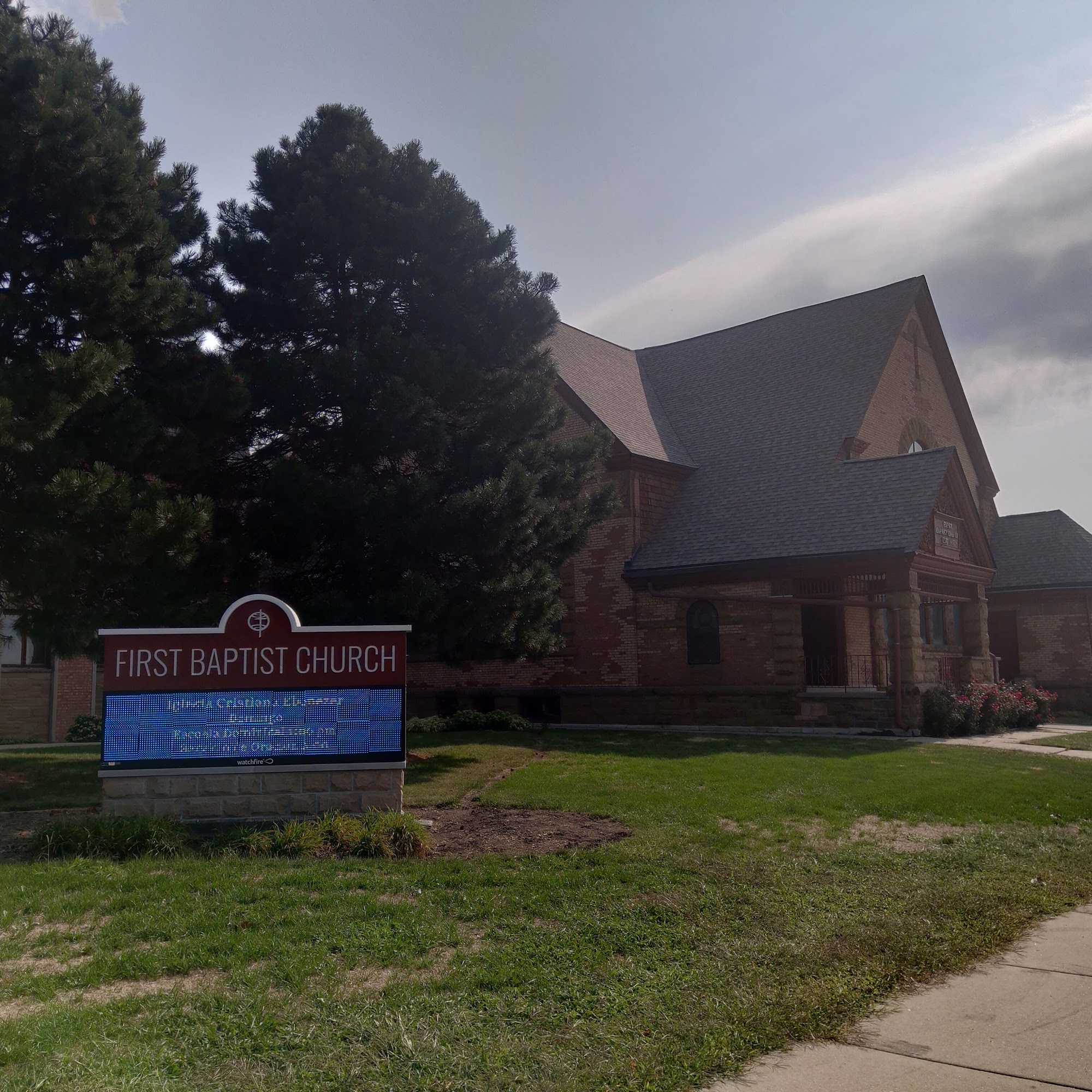 300 Galena Auto Repair Was Paul & Bills Service and repair Bill sold it and retired. Aurora