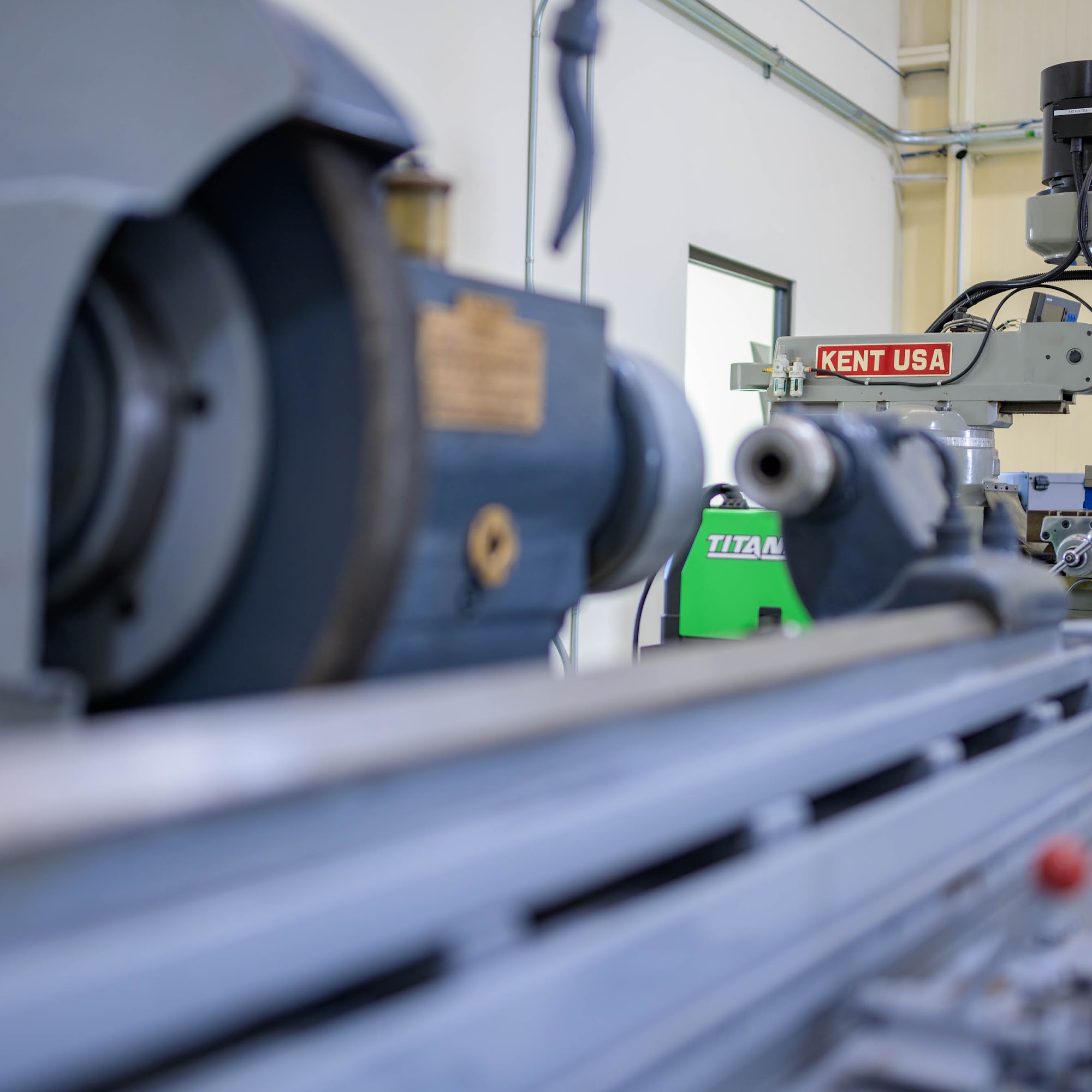 Blumberg Machinery Co Bannockburn