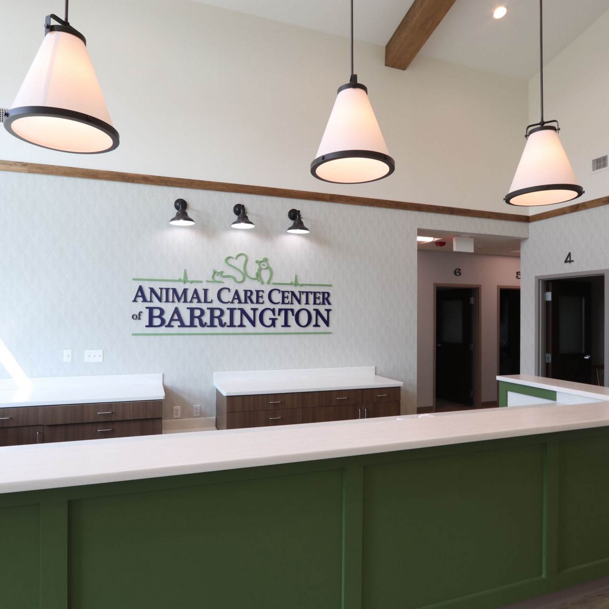 Animal Care Center of Barrington & Dental Referral Service (previously Barrington Animal Hospital) Barrington