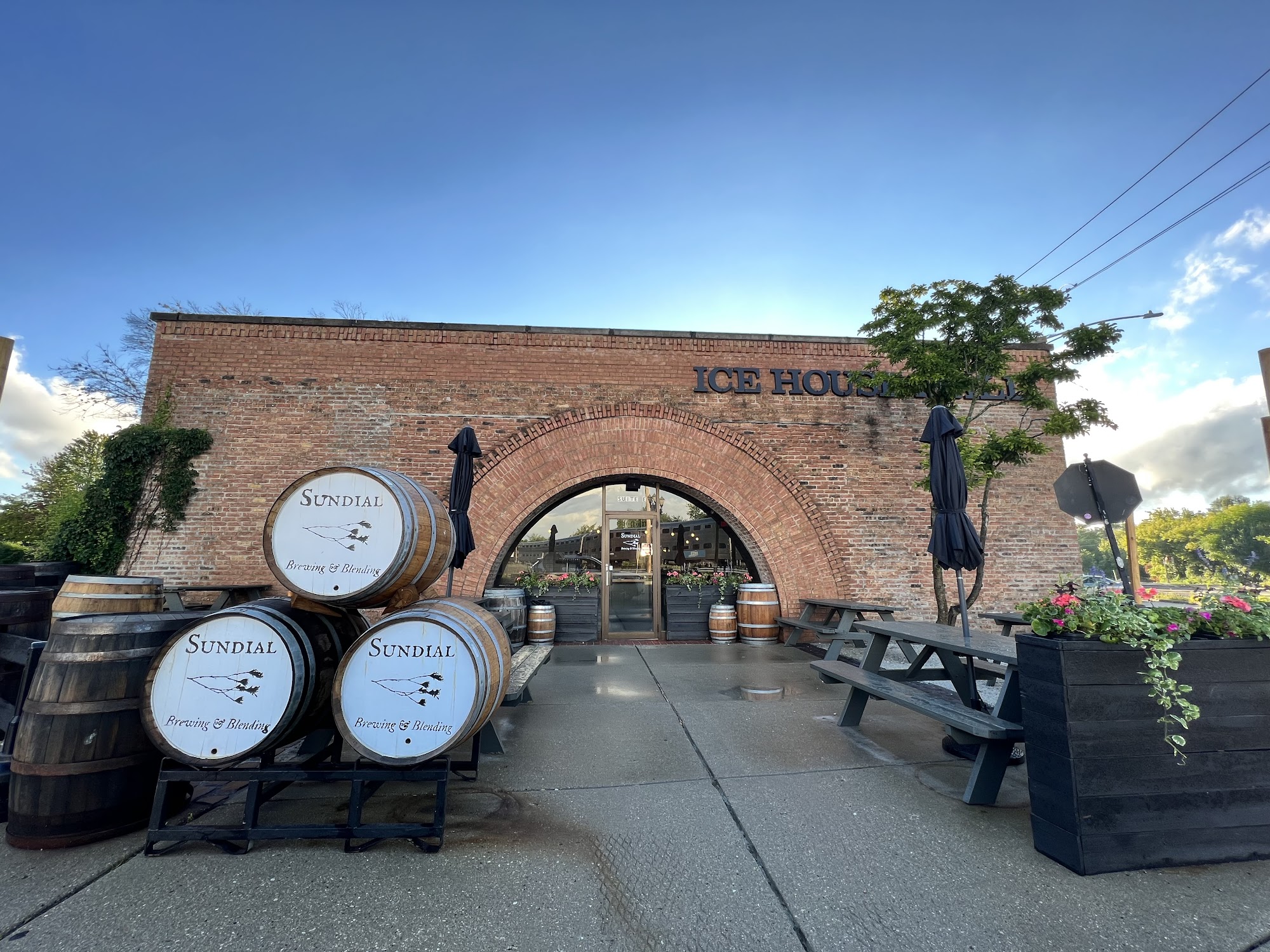 Sundial Brewing and Blending Menu