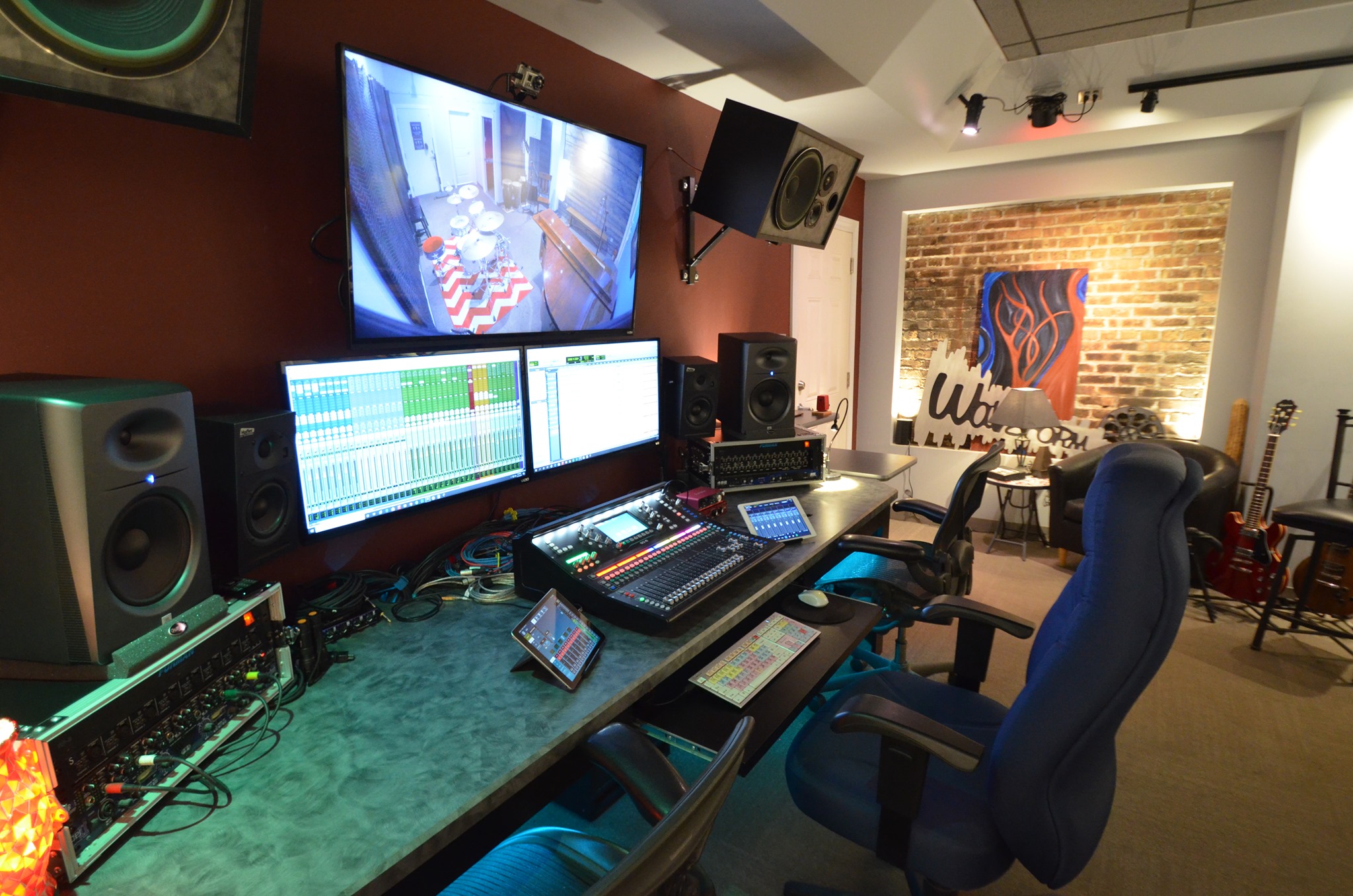 Waveform LLC Batavia