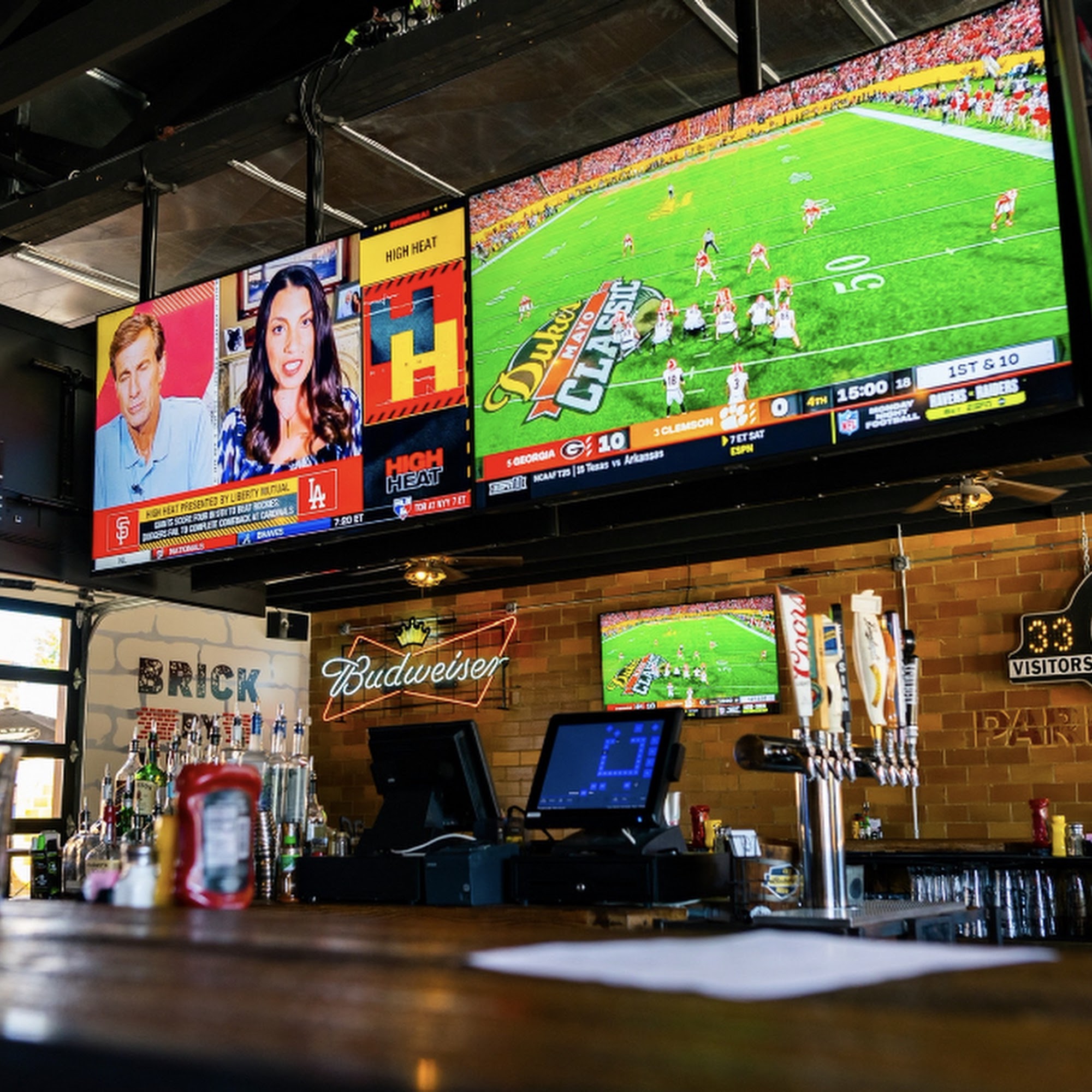 Laux Brickhouse Grille Bethalto