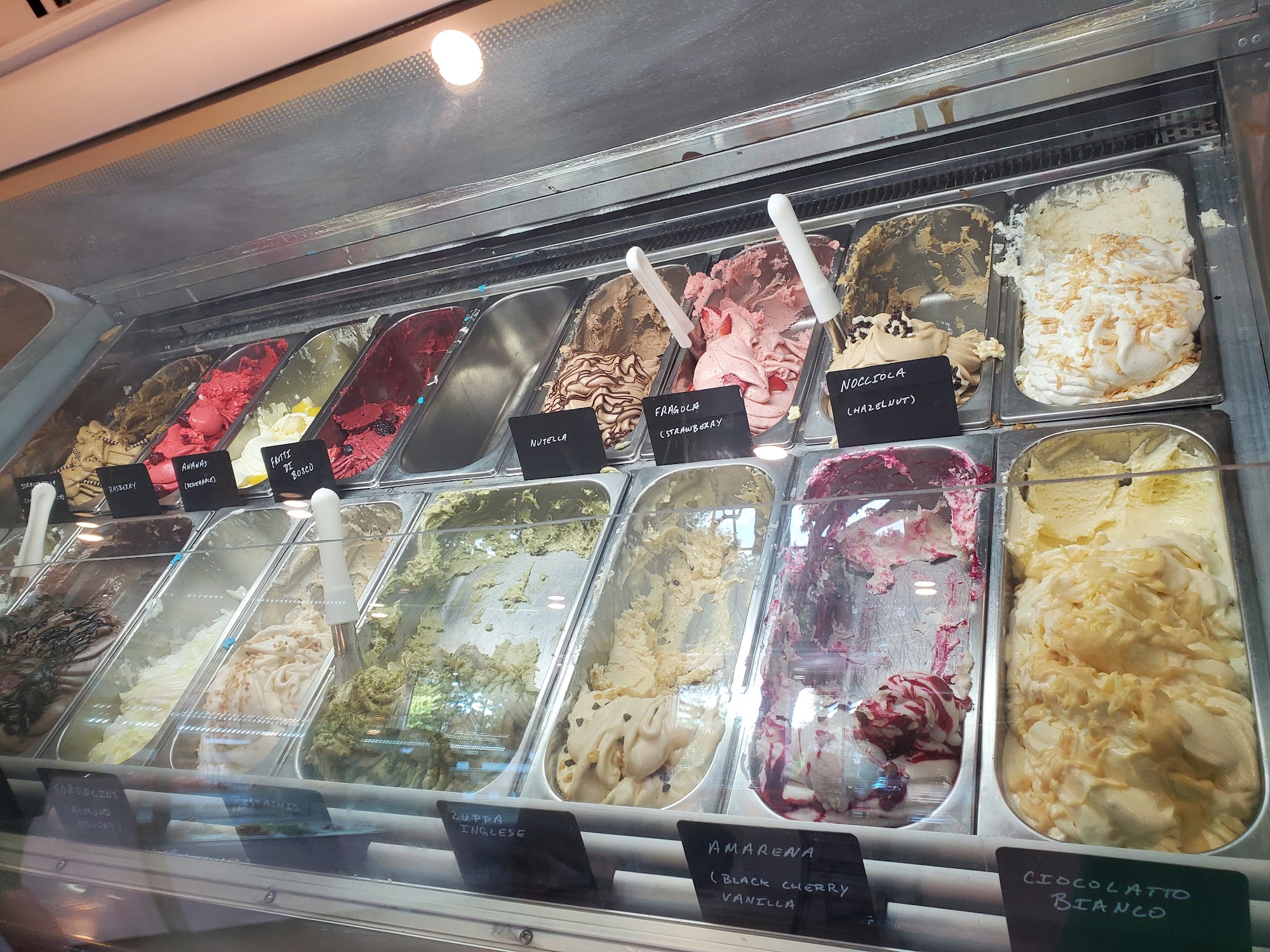 Dolce V Bakery & Gelato Bloomingdale