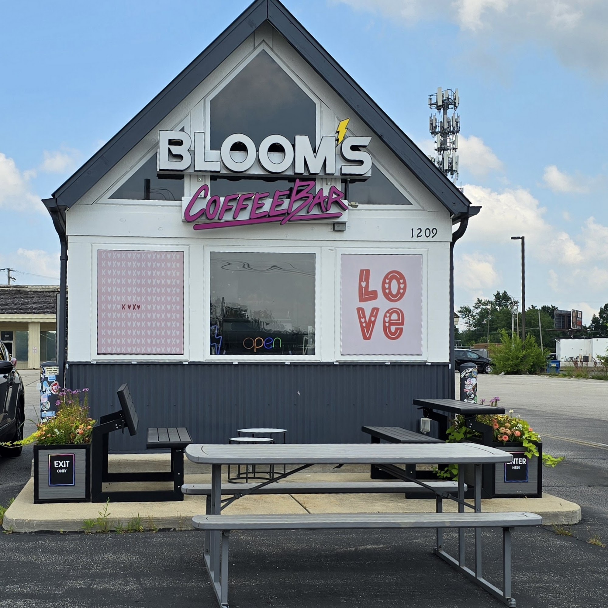 Bloom's Coffee Bar Bloomington