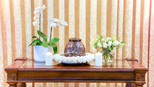 East Lawn Funeral Home & Memorial Gardens Bloomington