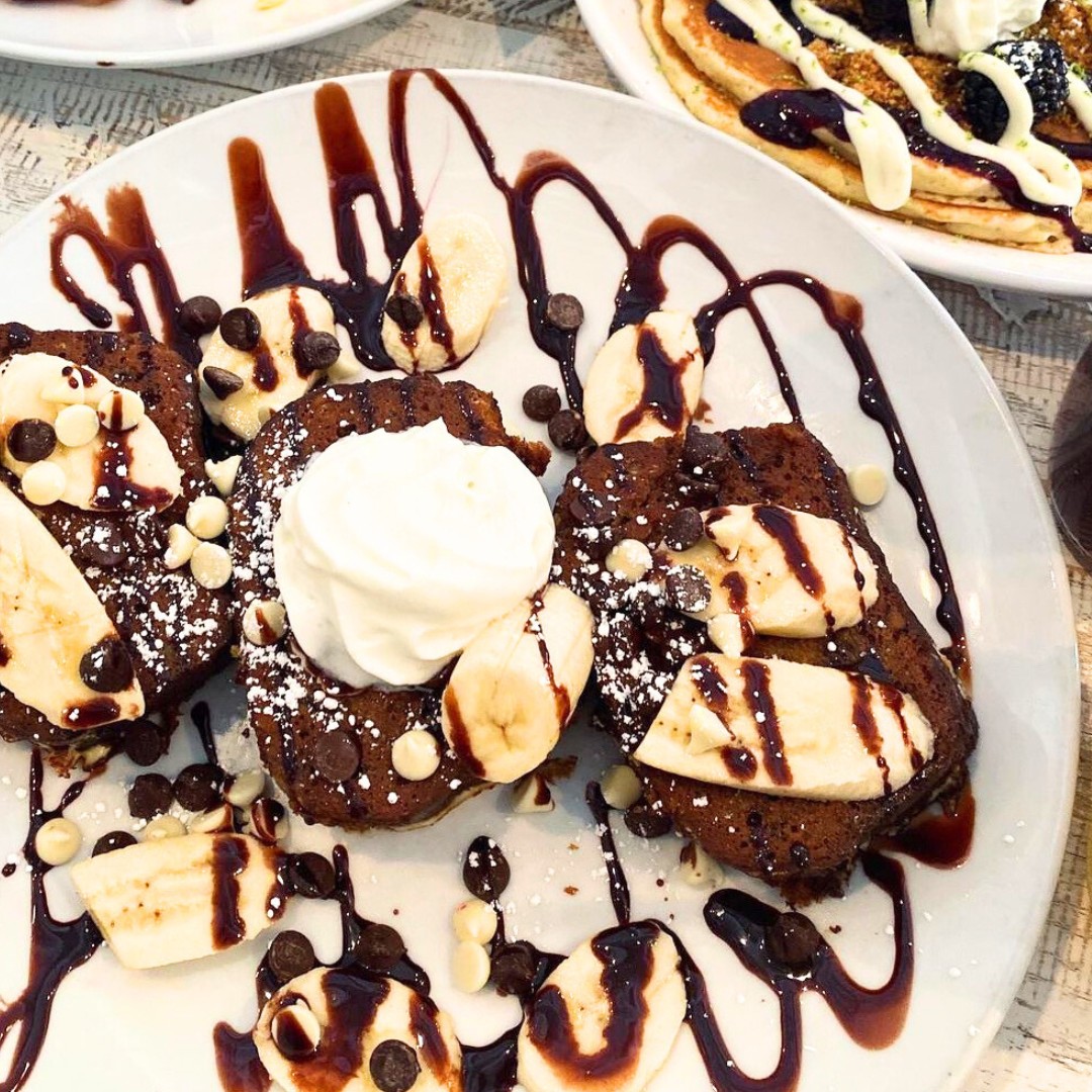 Honey Berry Pancakes and Cafe Bolingbrook