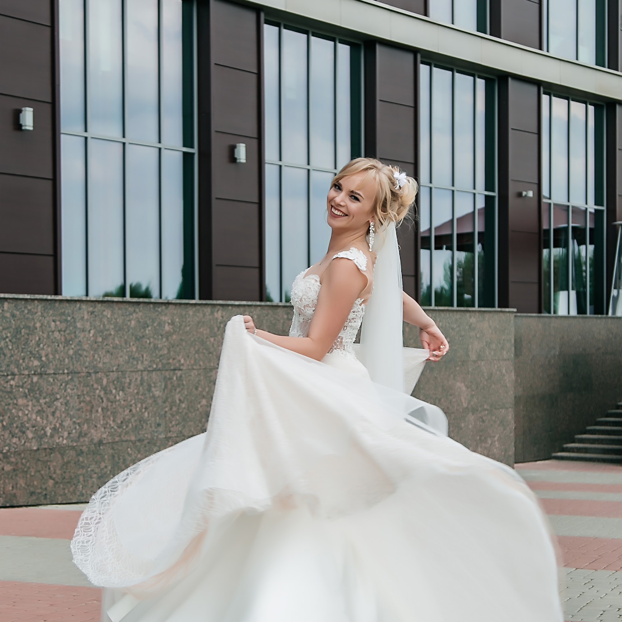 SVETLANA ABDELA MAKEUP & HAIR LLC - Bridal Makeup & Hair Artist in Chicago. 1501 W Dundee Rd # 106, Buffalo Grove Illinois 60089