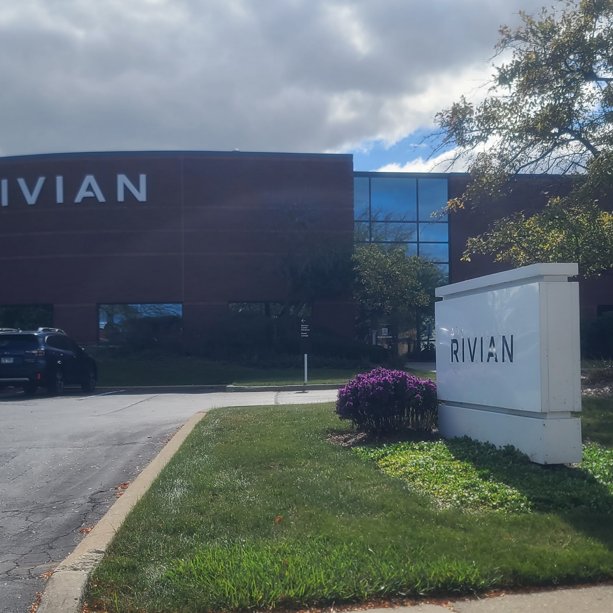 Rivian Buffalo Grove