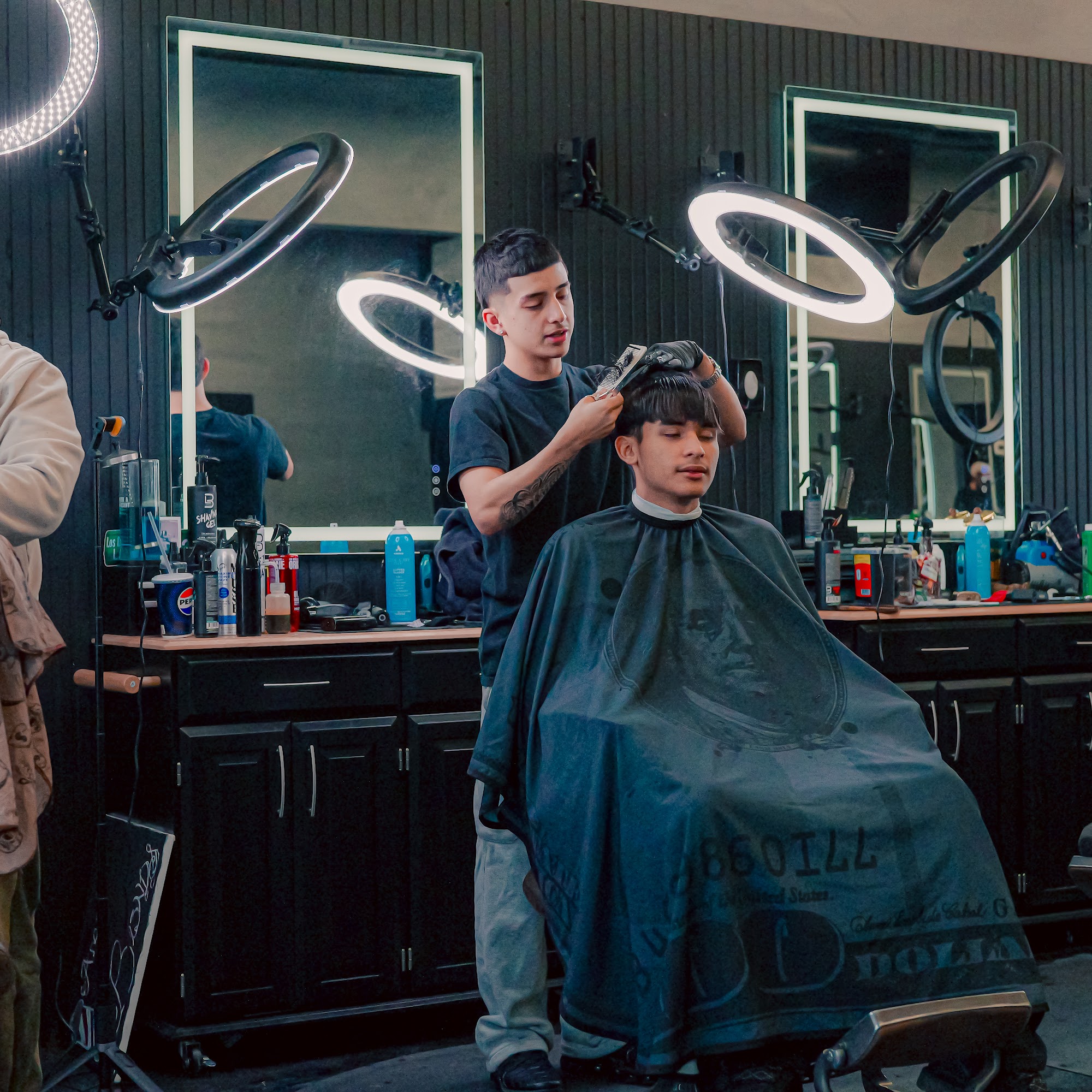 Traditions Barber Parlor Burbank