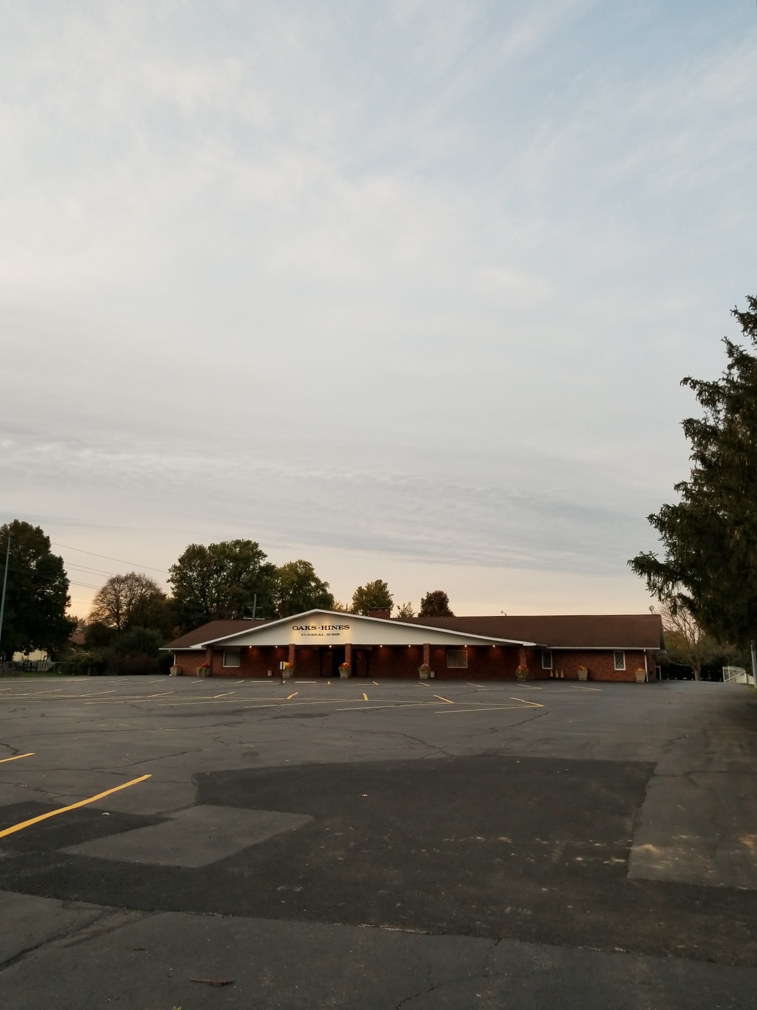 OAKSHINES FUNERAL HOME Canton IL Hours, Directions, Reviews