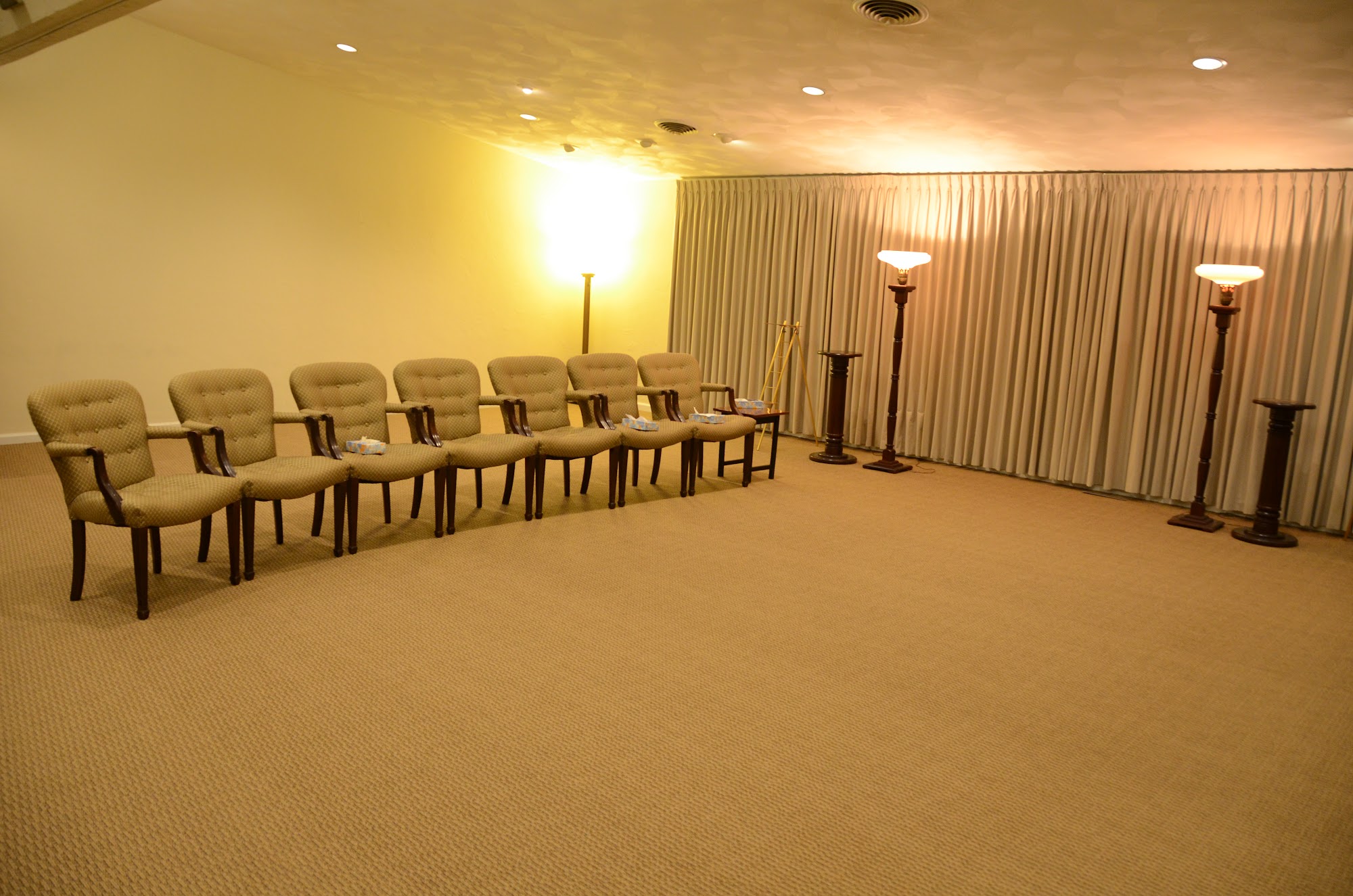 OAKSHINES FUNERAL HOME Canton IL Hours, Directions, Reviews