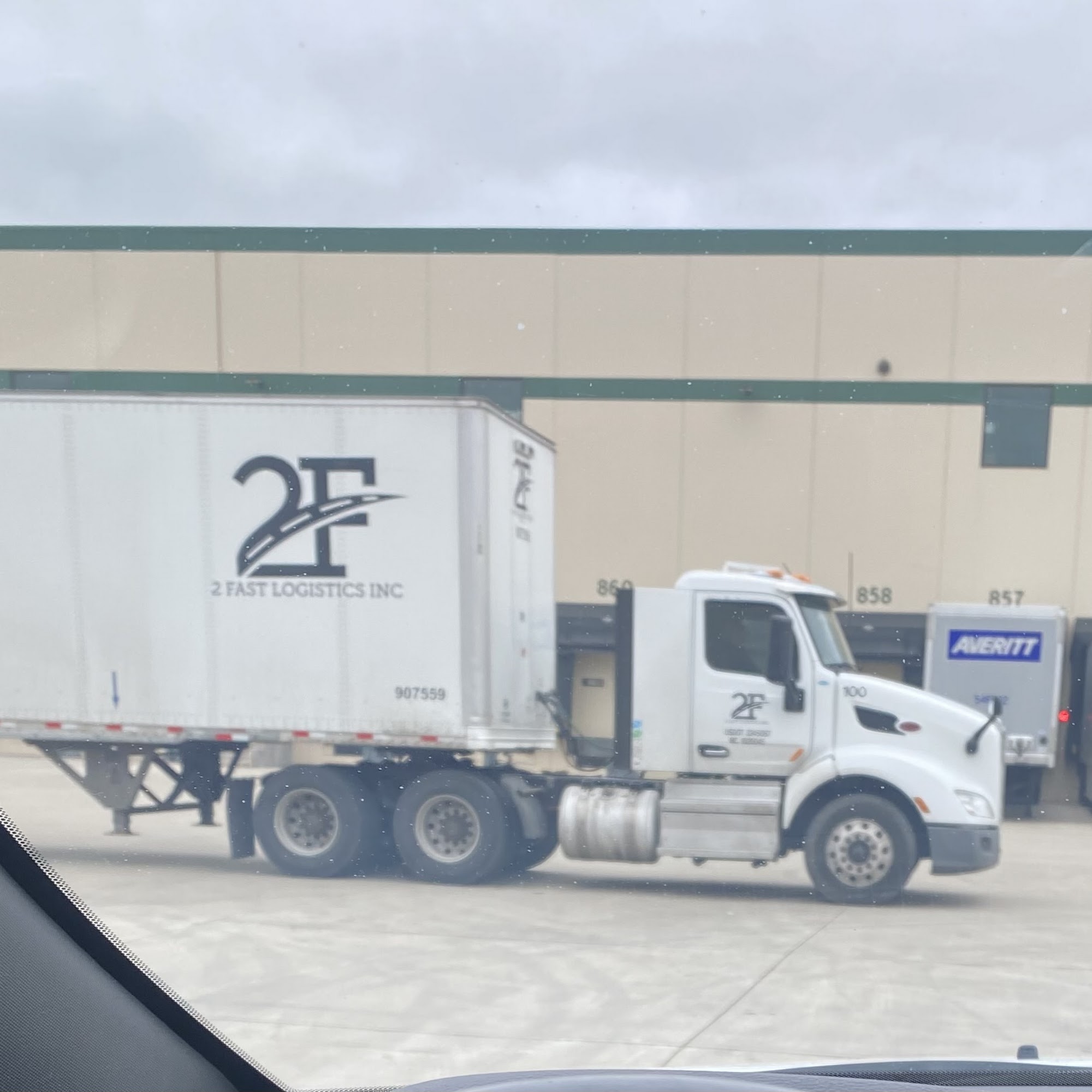 2 Fast Logistics Inc