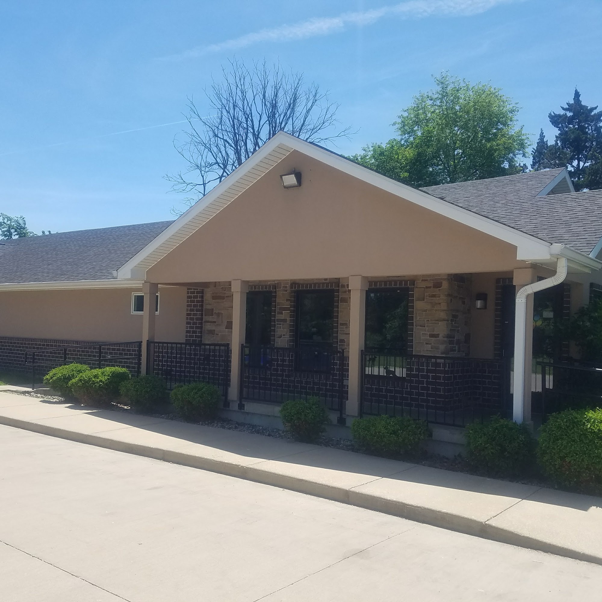 Albin Animal Hospital of Charleston Charleston