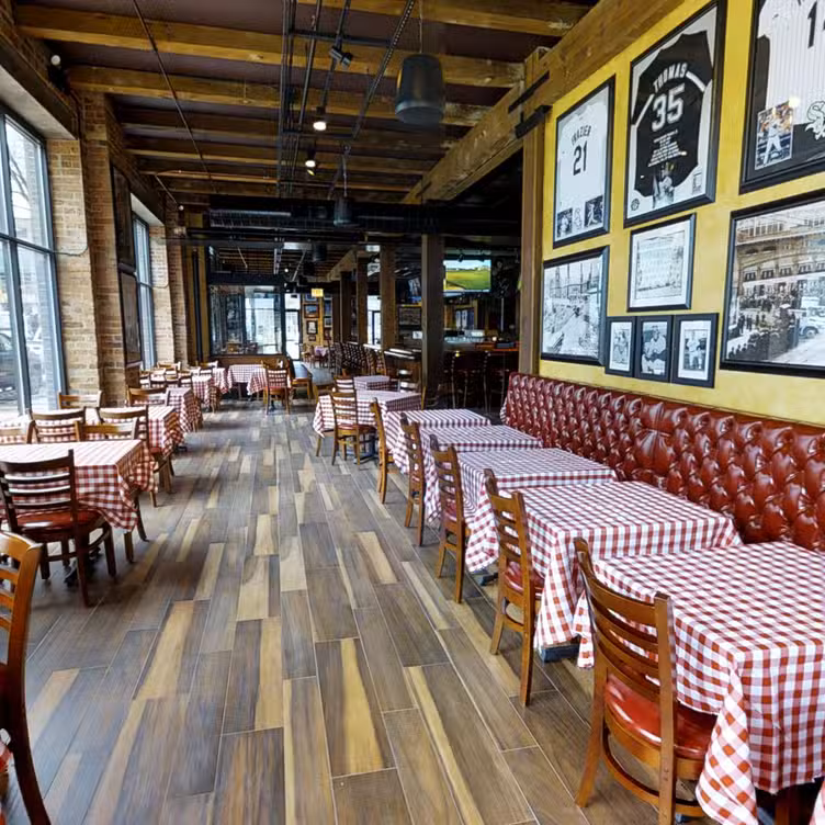 Photo credit: opentable