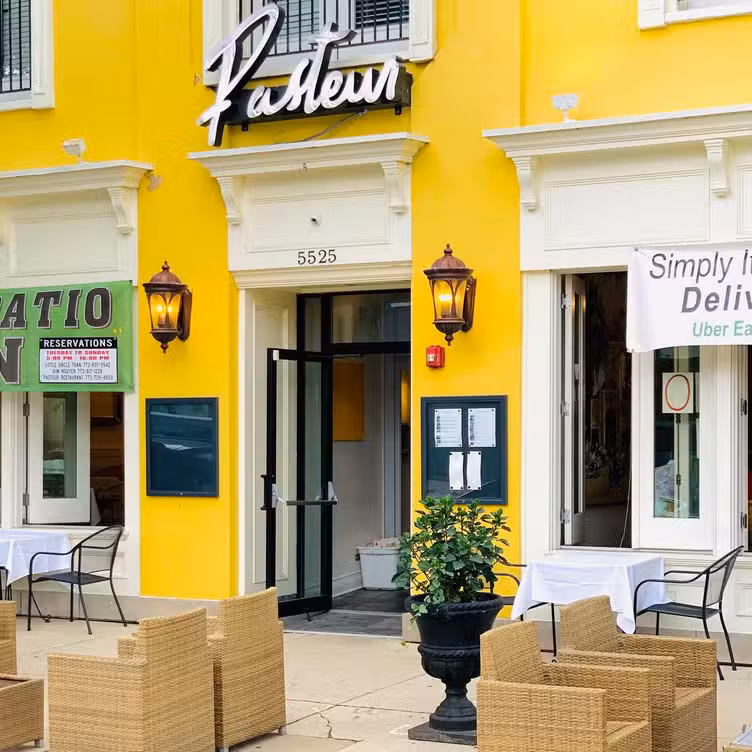 Photo credit: opentable