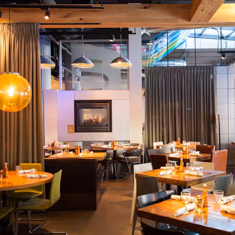 Photo credit: opentable